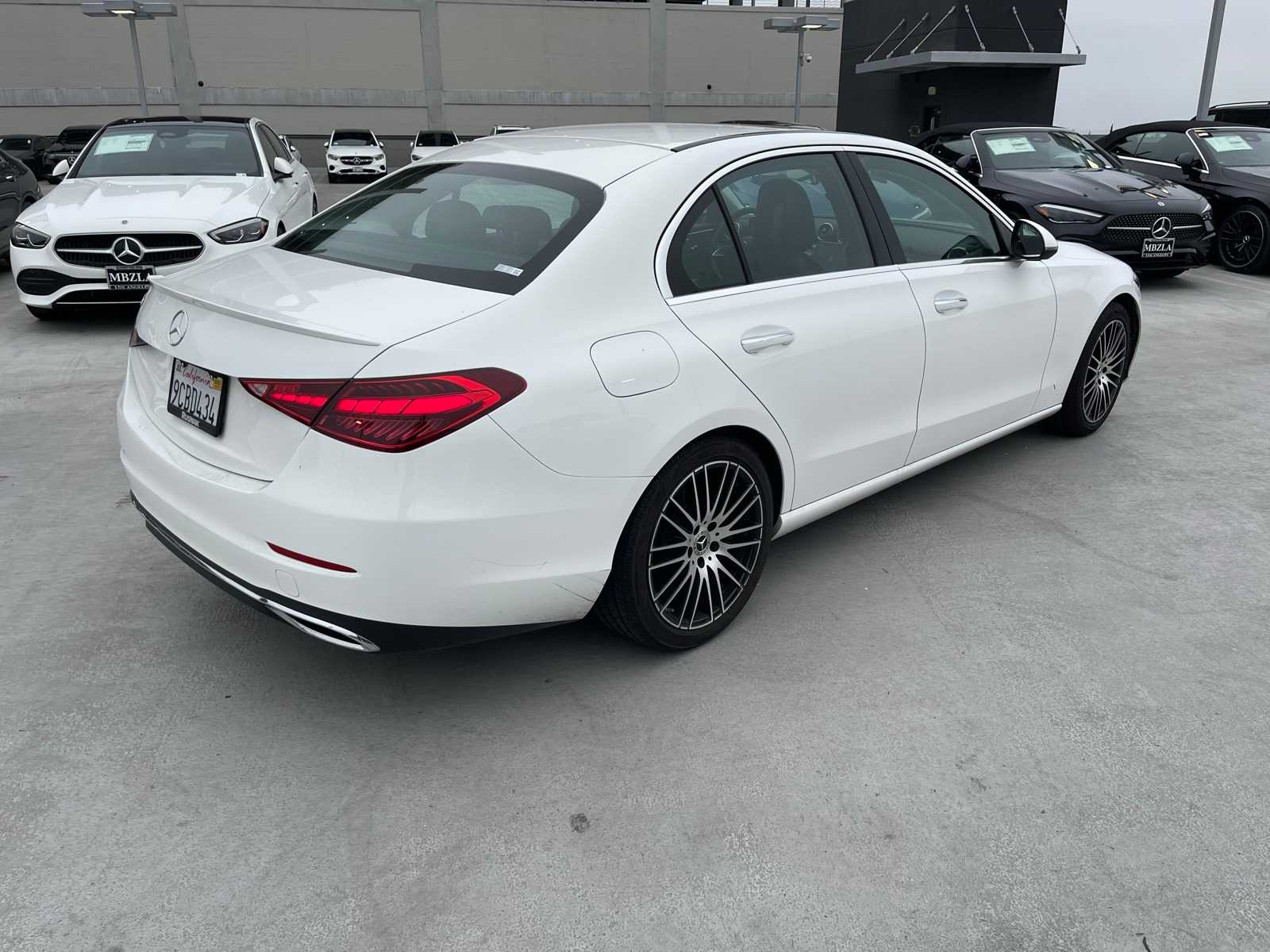 Thumbnail: 2022 Mercedes-Benz C-Class - 3