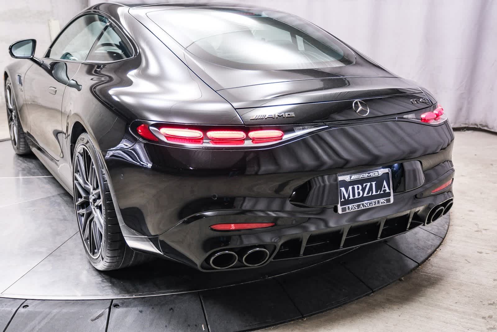 Thumbnail: 2026 Mercedes-Benz AMG GT - 8