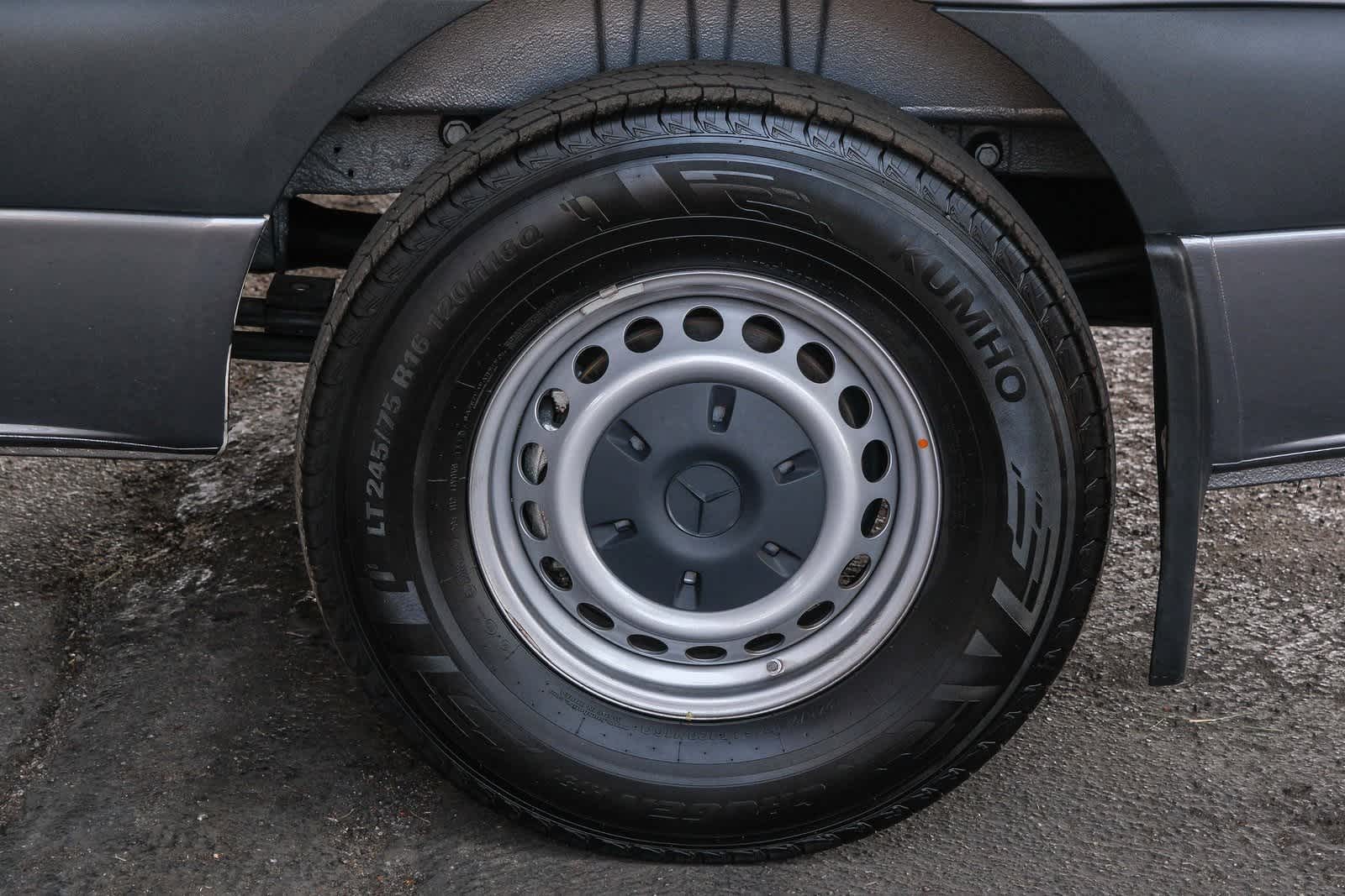 Thumbnail: 2024 Mercedes-Benz Sprinter - 9