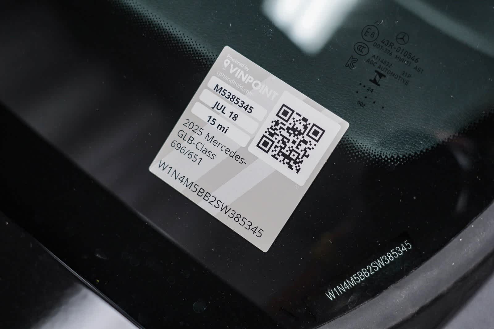 Thumbnail: 2025 Mercedes-Benz GLB - 28