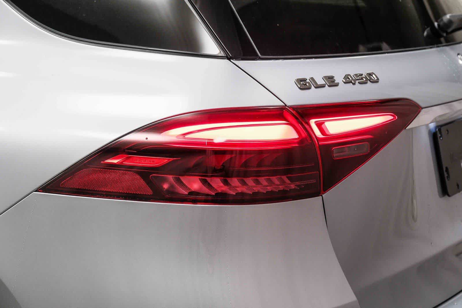 Thumbnail: 2026 Mercedes-Benz GLE - 7