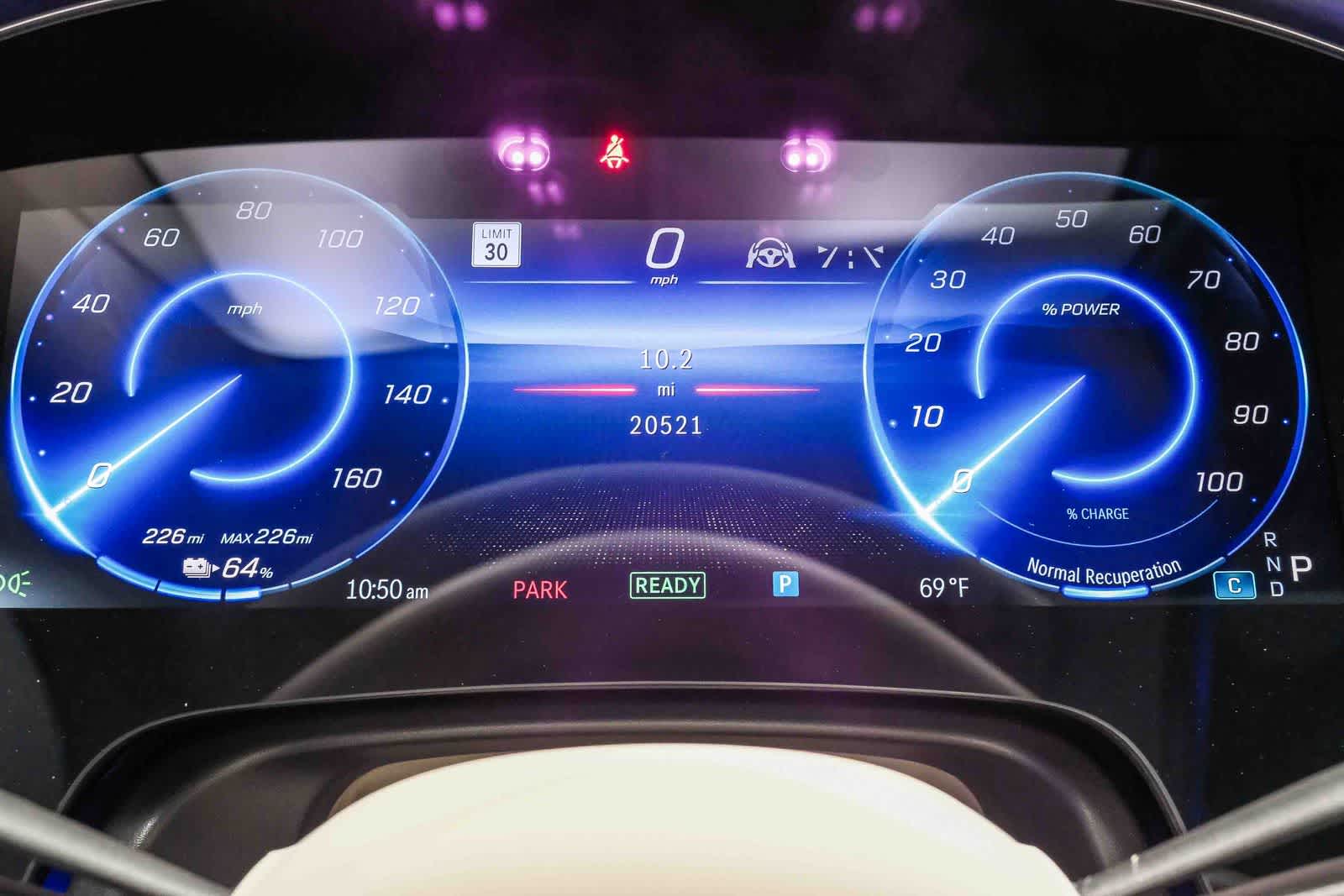 Thumbnail: 2023 Mercedes-Benz EQS - 23