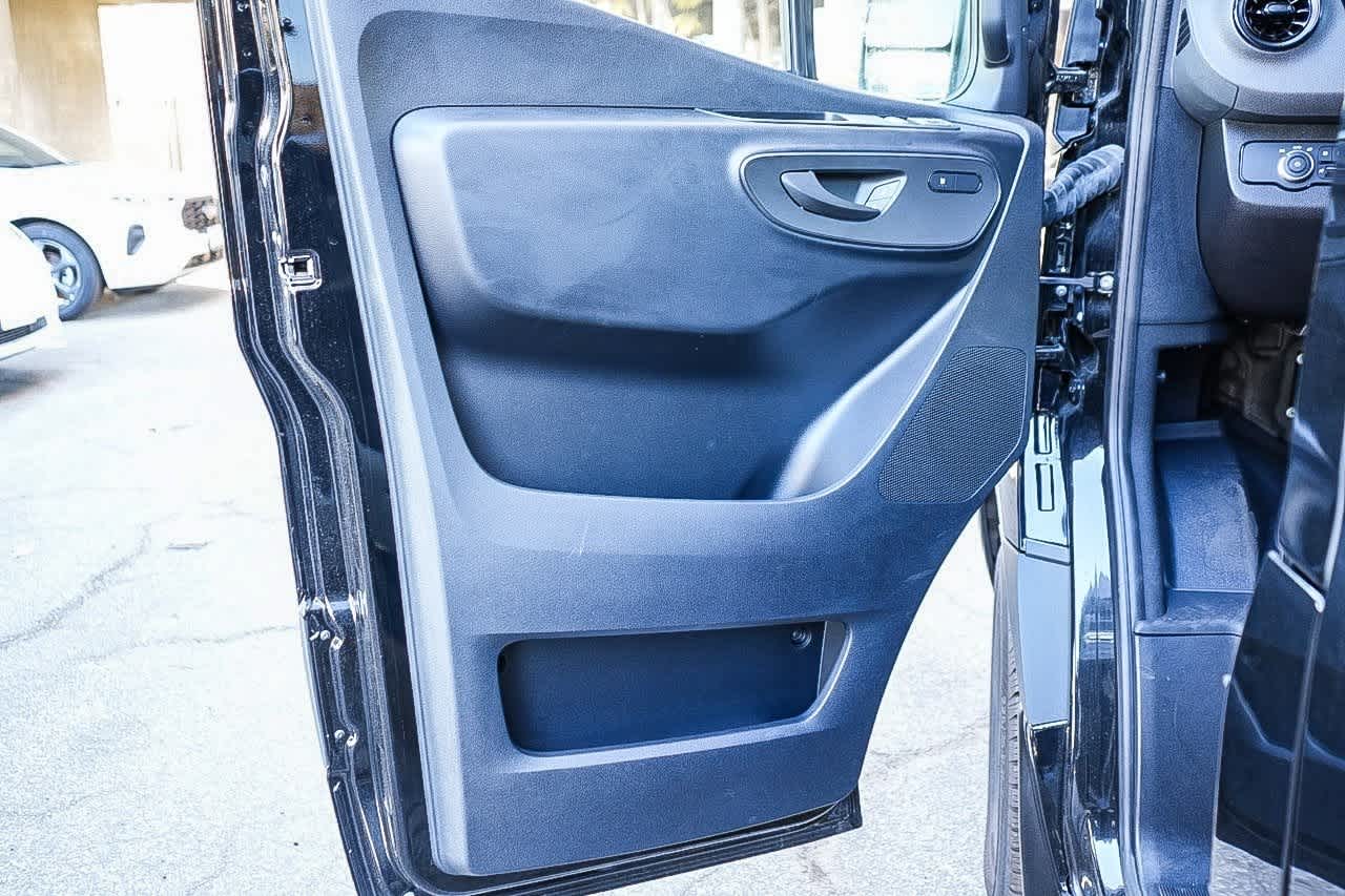 Thumbnail: 2024 Mercedes-Benz Sprinter - 19