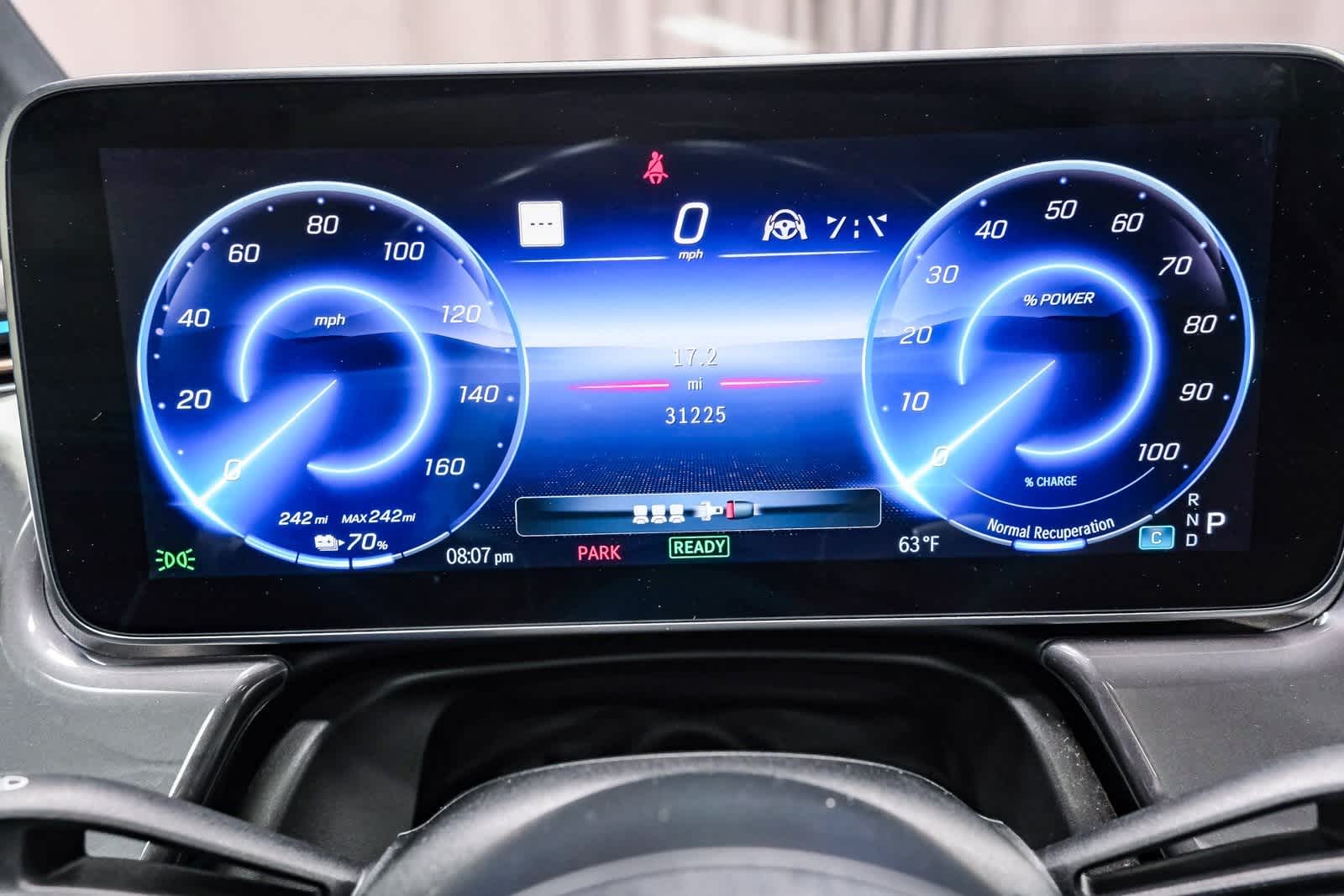 Thumbnail: 2023 Mercedes-Benz EQS - 22