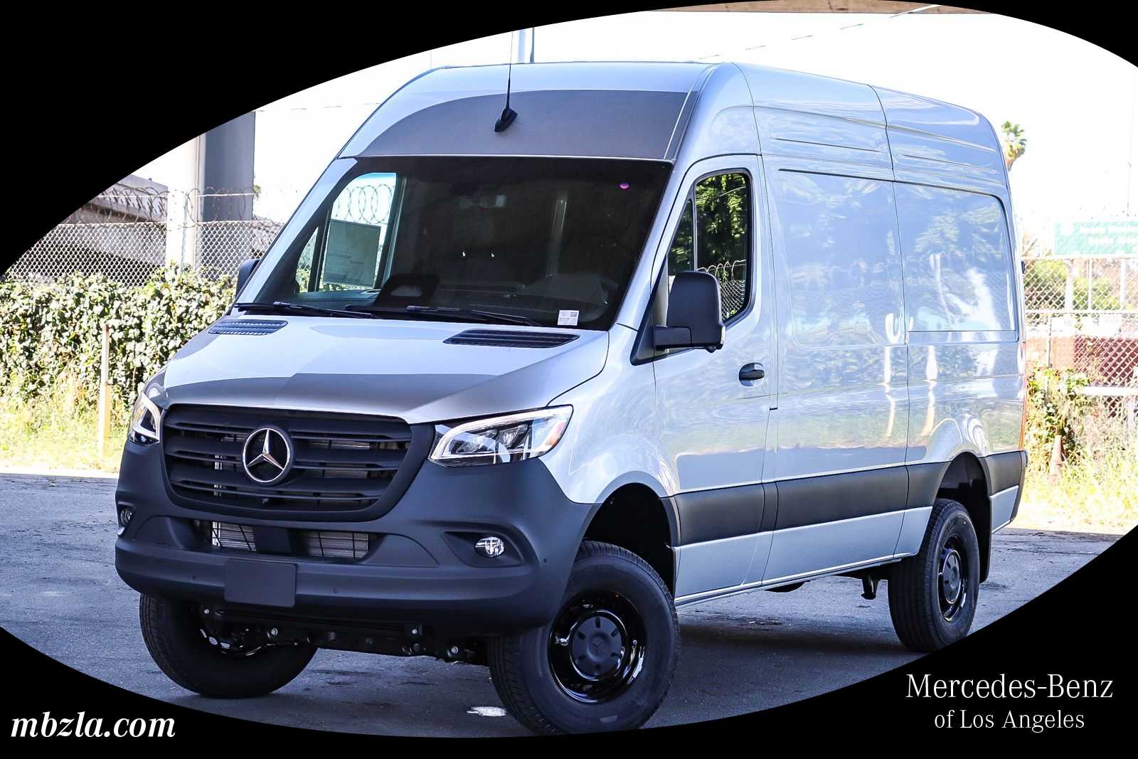 Thumbnail: 2026 Mercedes-Benz Sprinter - 1