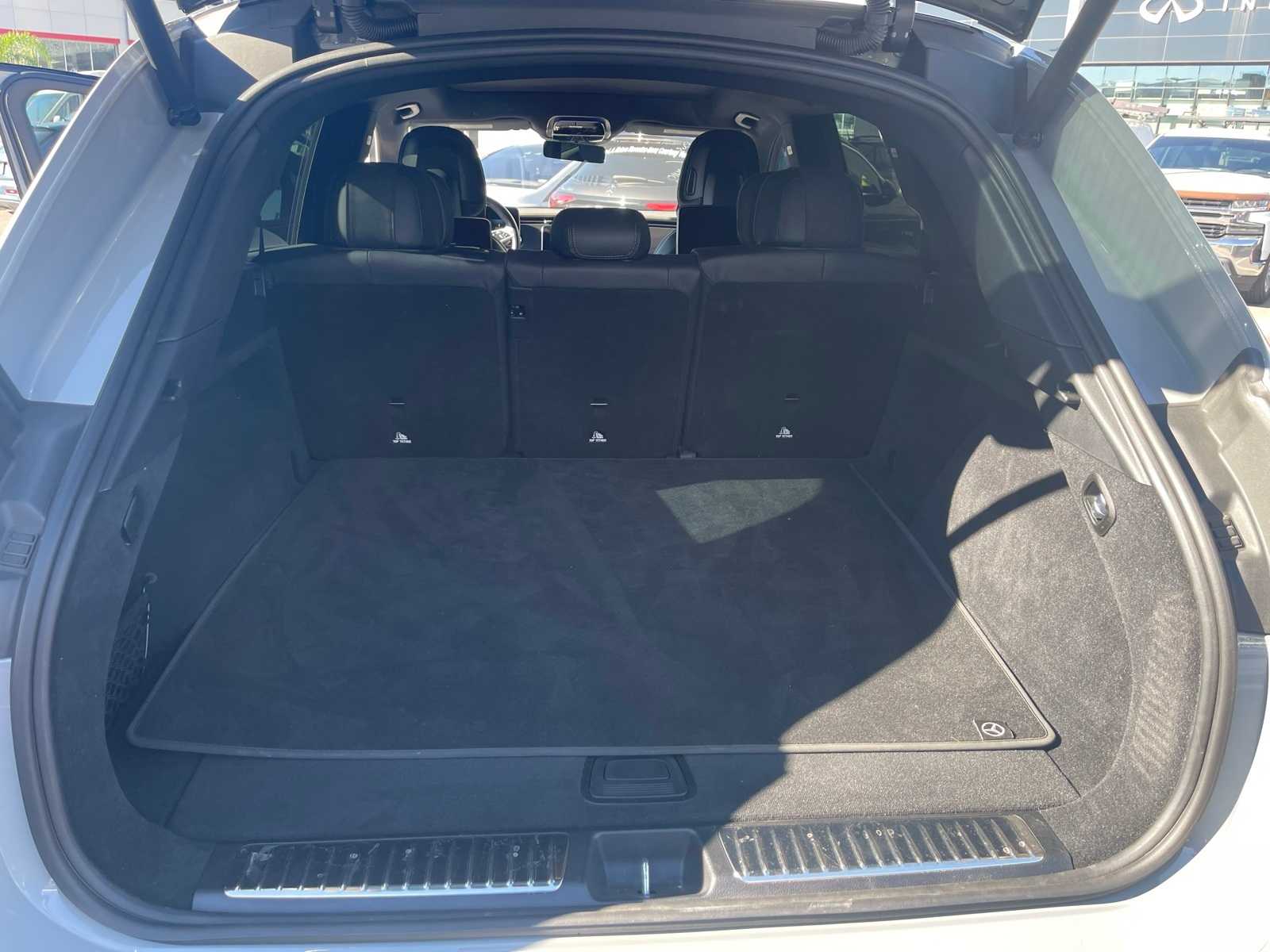 Thumbnail: 2023 Mercedes-Benz EQS - 7