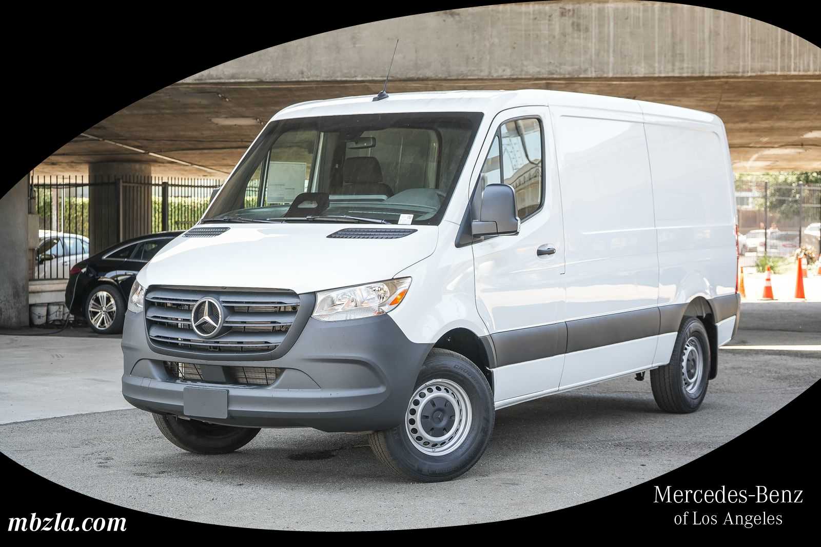 Thumbnail: 2026 Mercedes-Benz Sprinter - 1