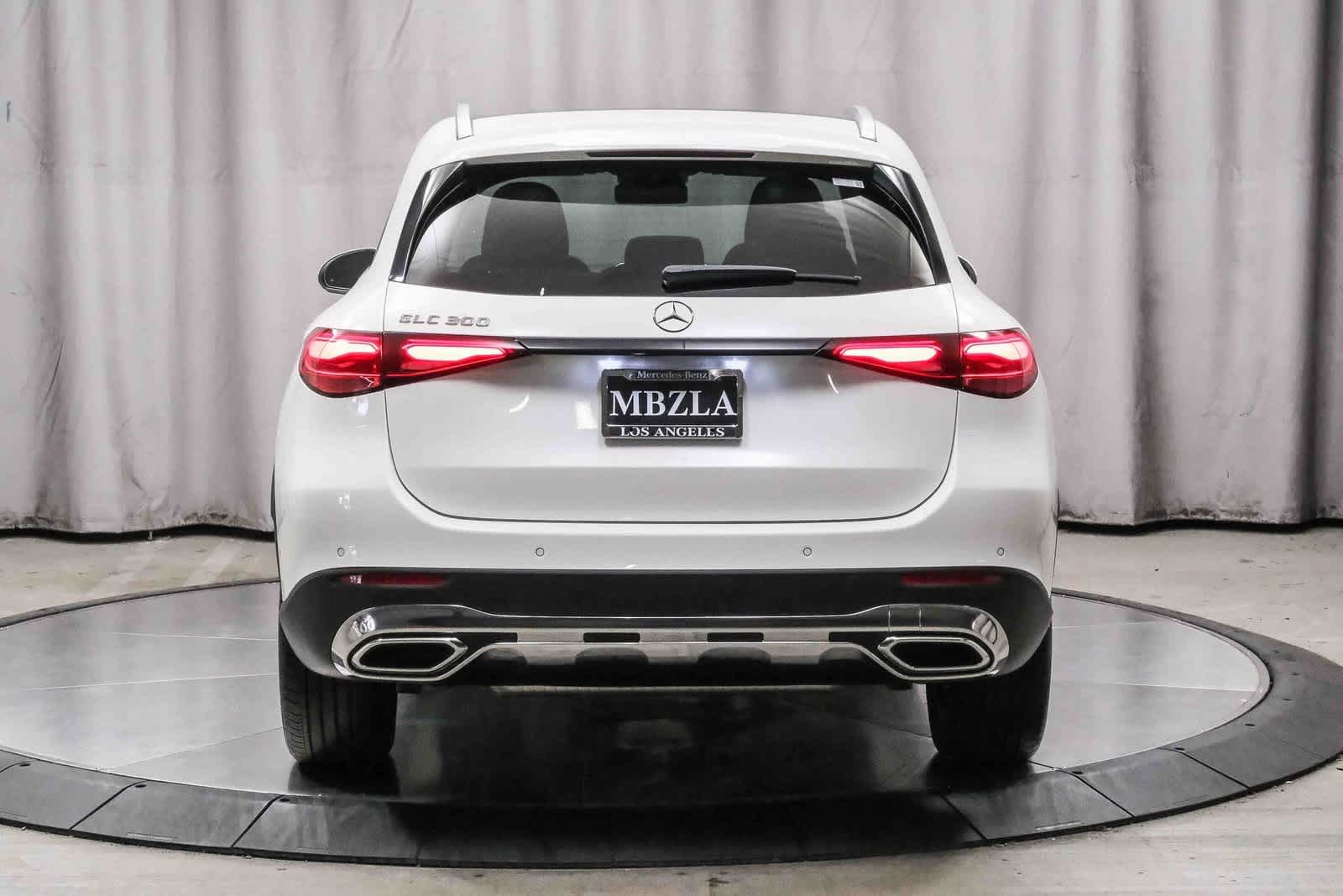 Thumbnail: 2025 Mercedes-Benz GLC - 3