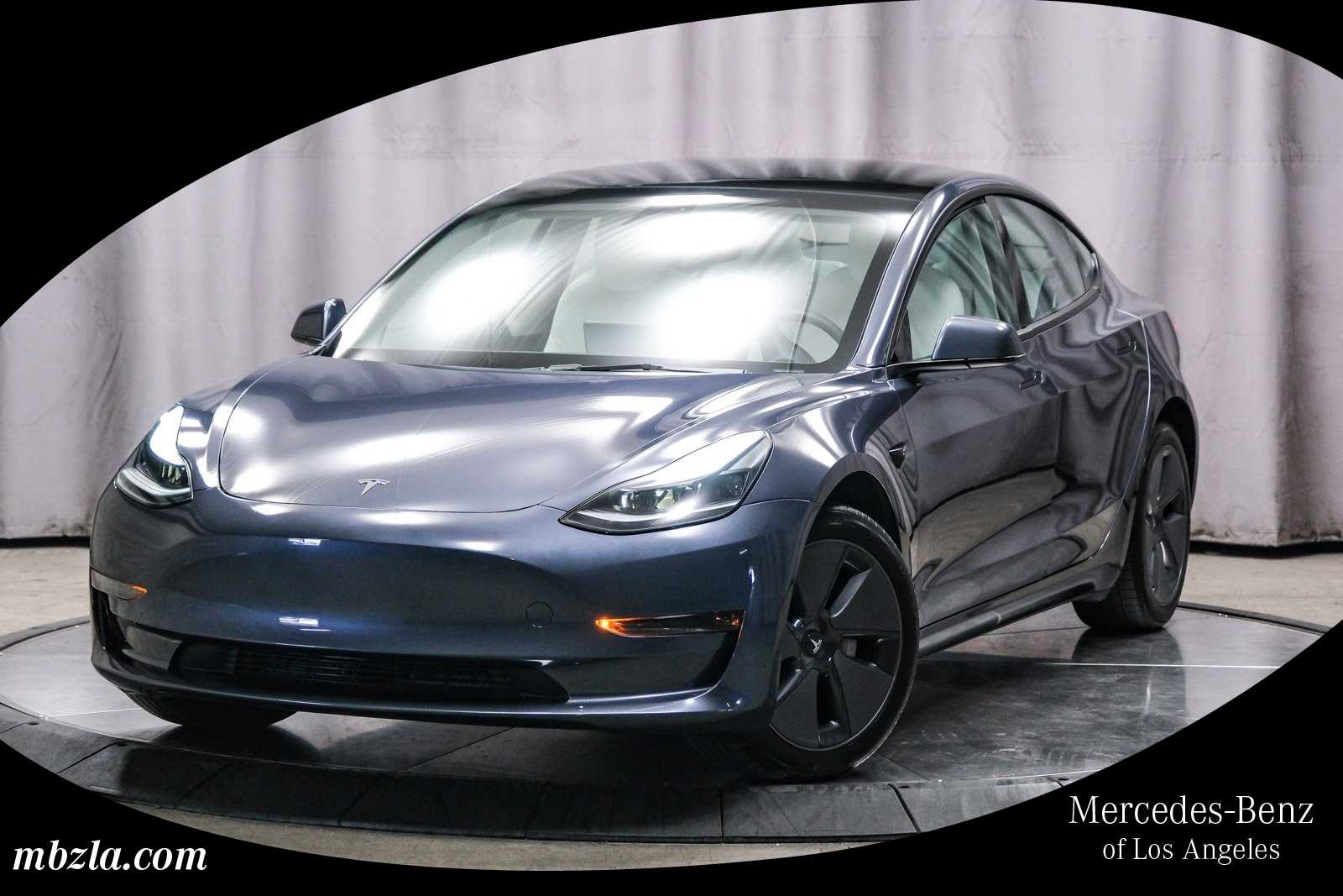Thumbnail: 2023 Tesla Model 3 - 1