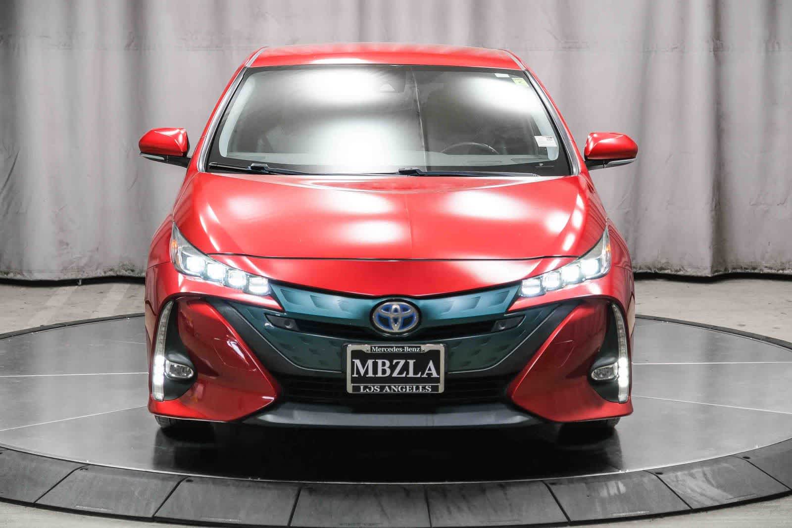 Thumbnail: 2017 Toyota Prius Prime - 6