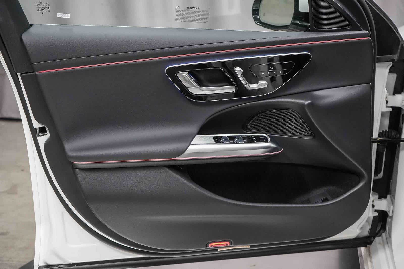 Thumbnail: 2026 Mercedes-Benz E-Class - 20