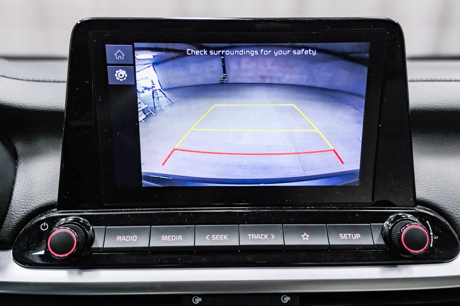 Thumbnail: 2022 Kia Forte - 26