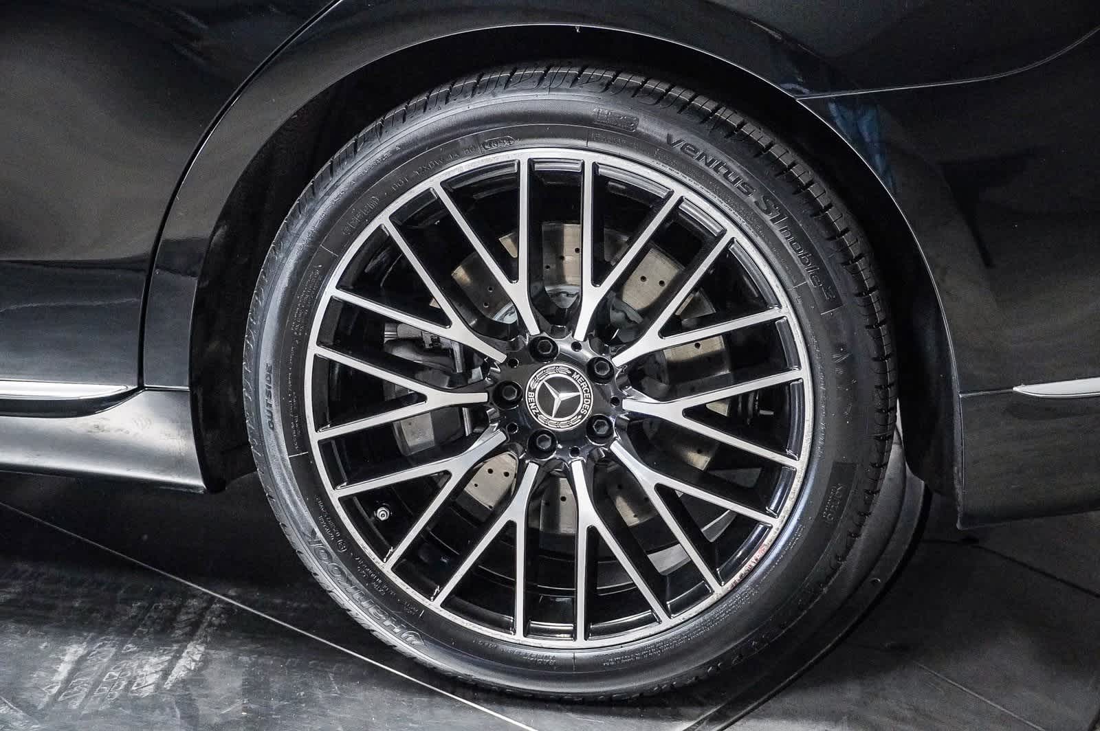 Thumbnail: 2022 Mercedes-Benz S-Class - 10