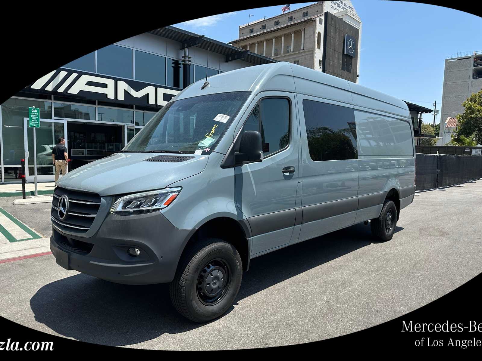 Thumbnail: 2024 Mercedes-Benz Sprinter - 1