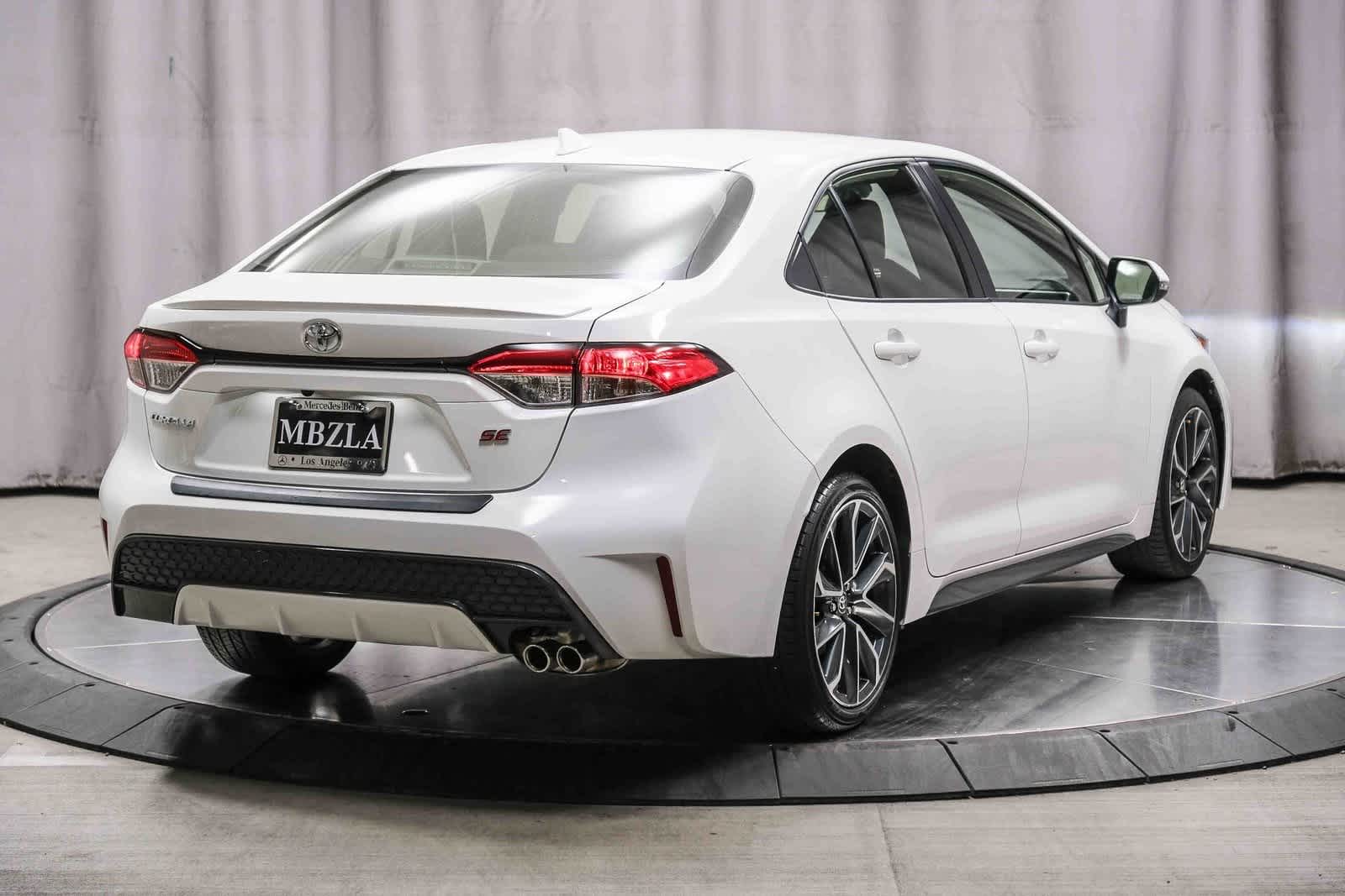 Thumbnail: 2022 Toyota Corolla - 4