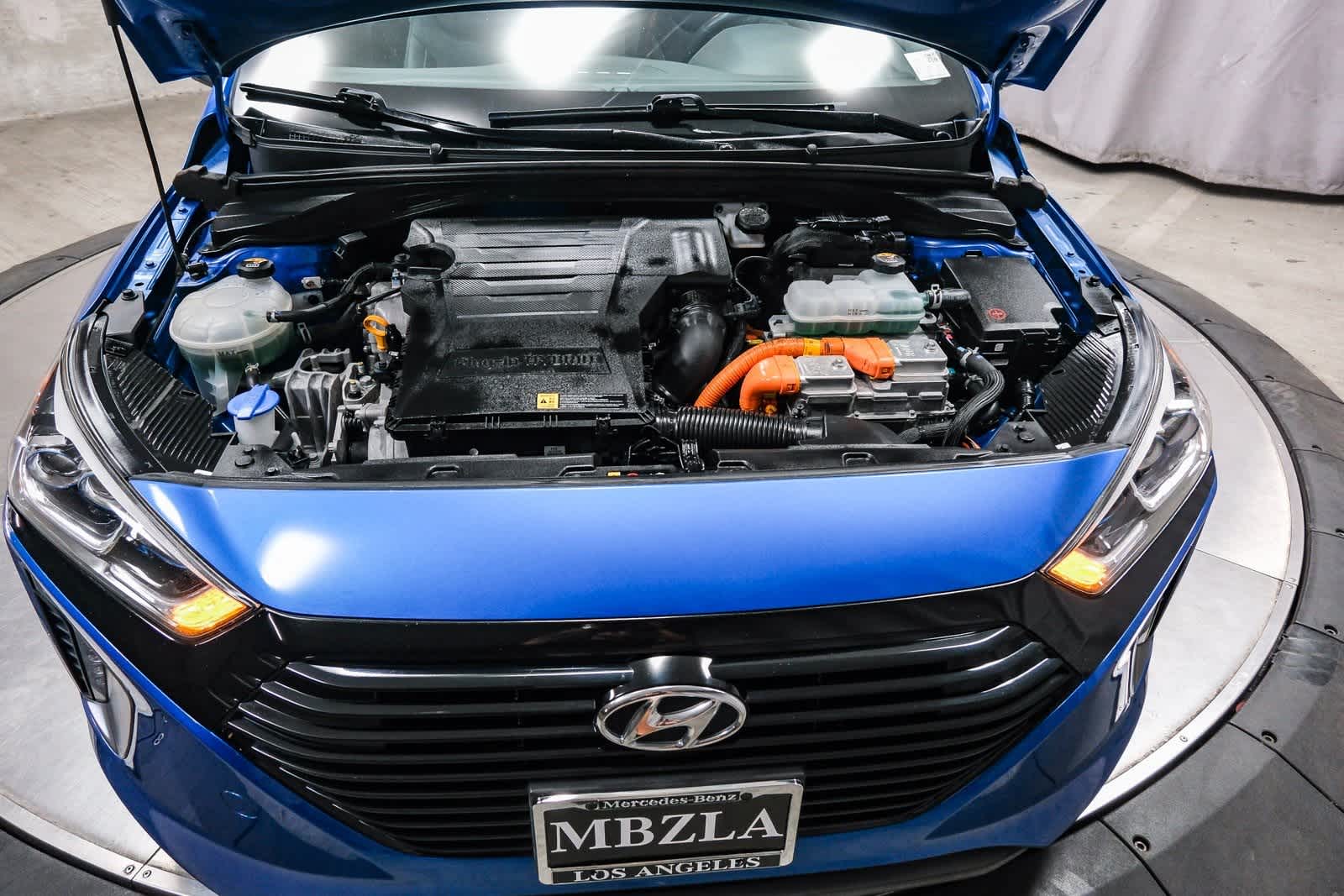 Thumbnail: 2018 Hyundai Ioniq - 28