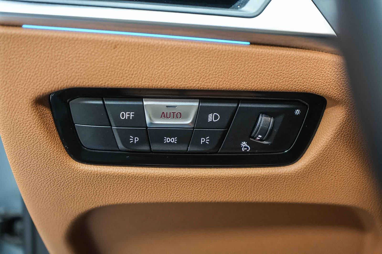 Thumbnail: 2024 BMW i4 - 27