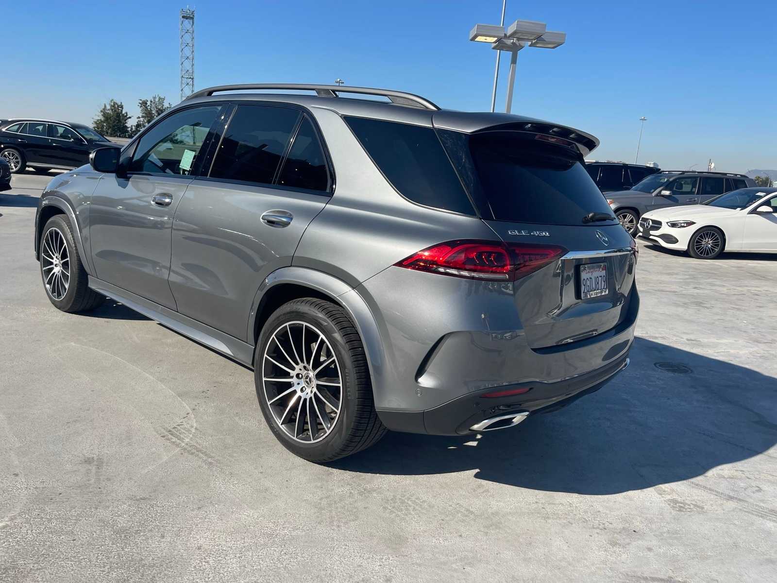 Thumbnail: 2023 Mercedes-Benz GLE - 2