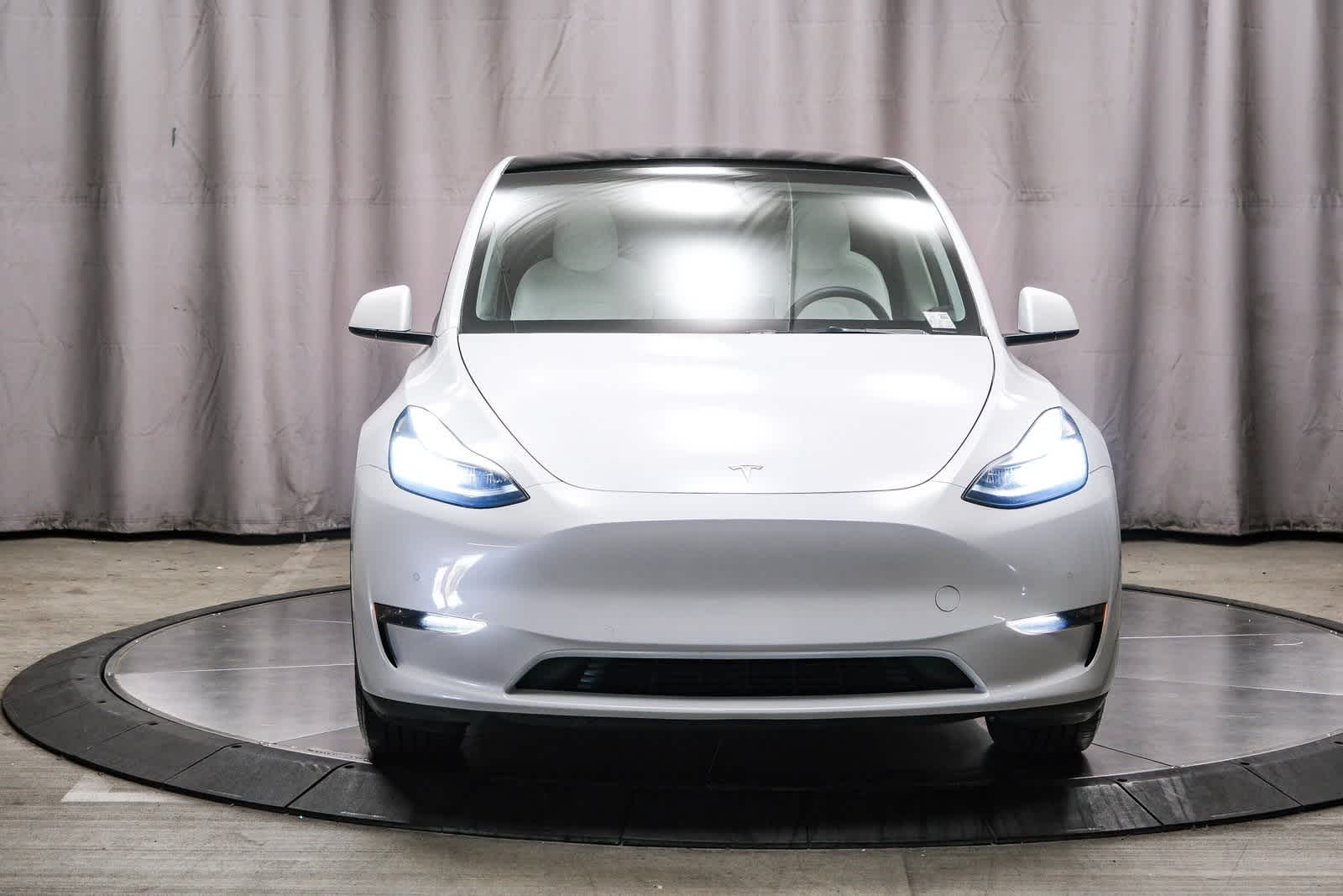 Thumbnail: 2021 Tesla Model Y - 6