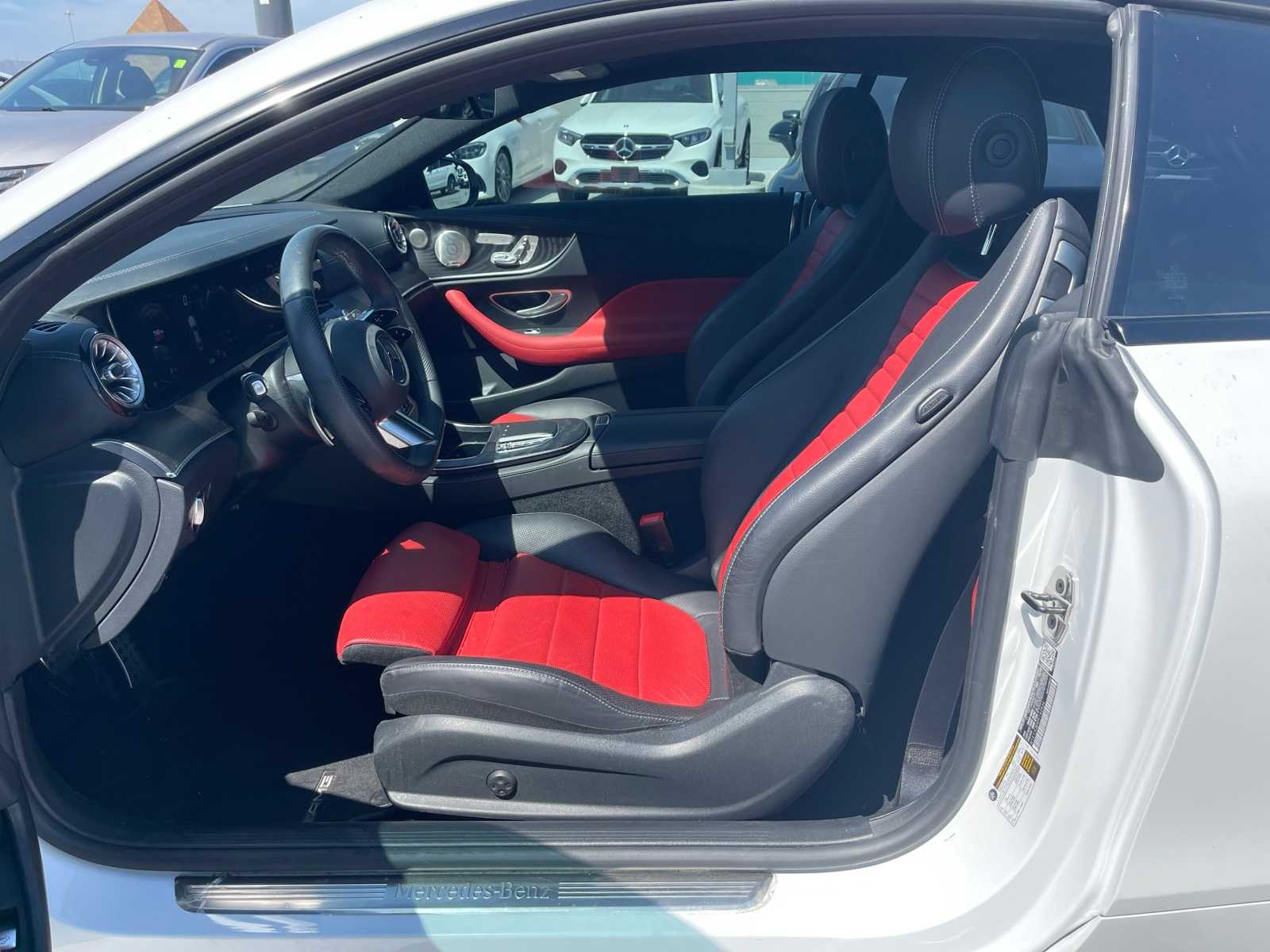 Thumbnail: 2023 Mercedes-Benz E-Class - 6