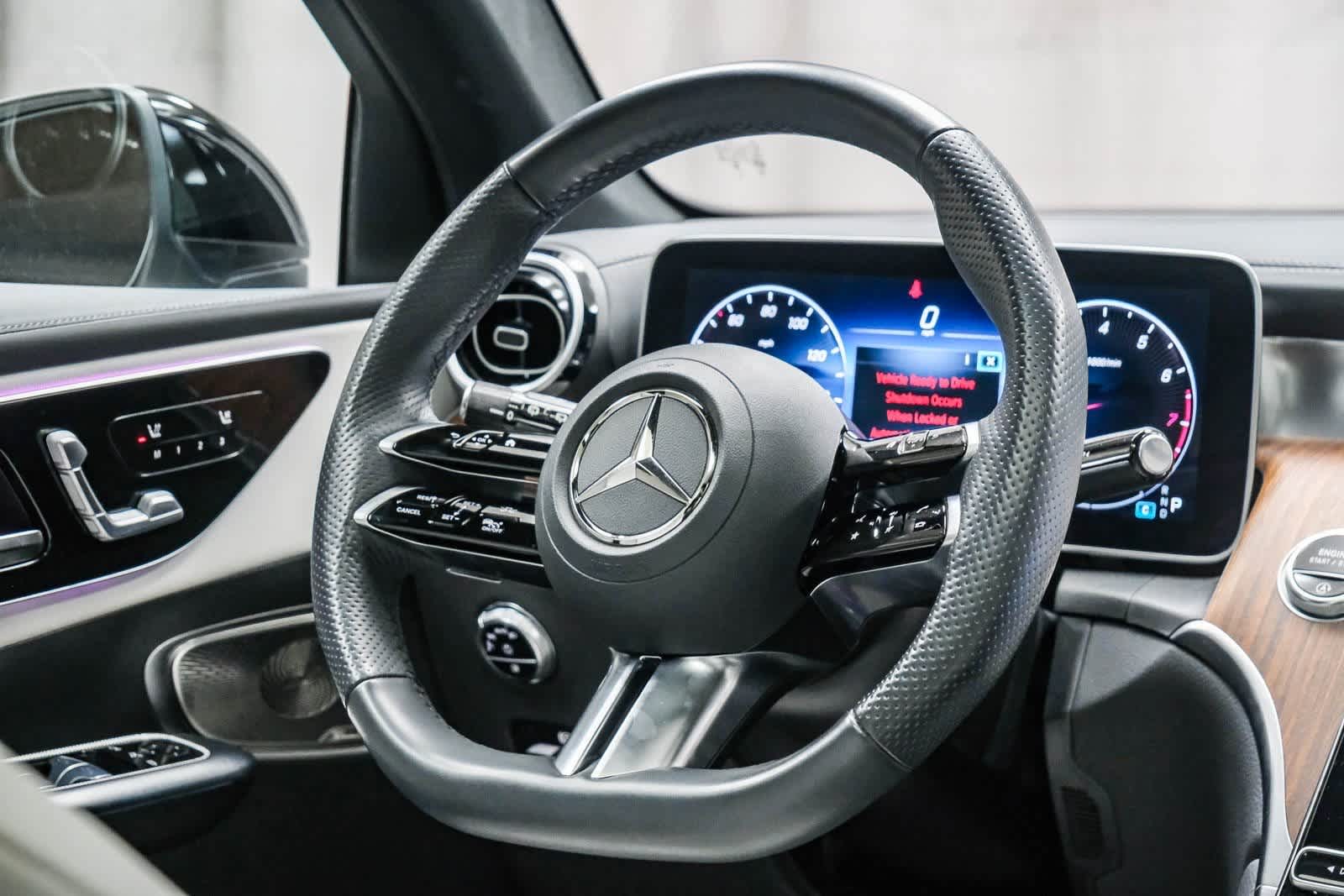 Thumbnail: 2023 Mercedes-Benz GLC - 15
