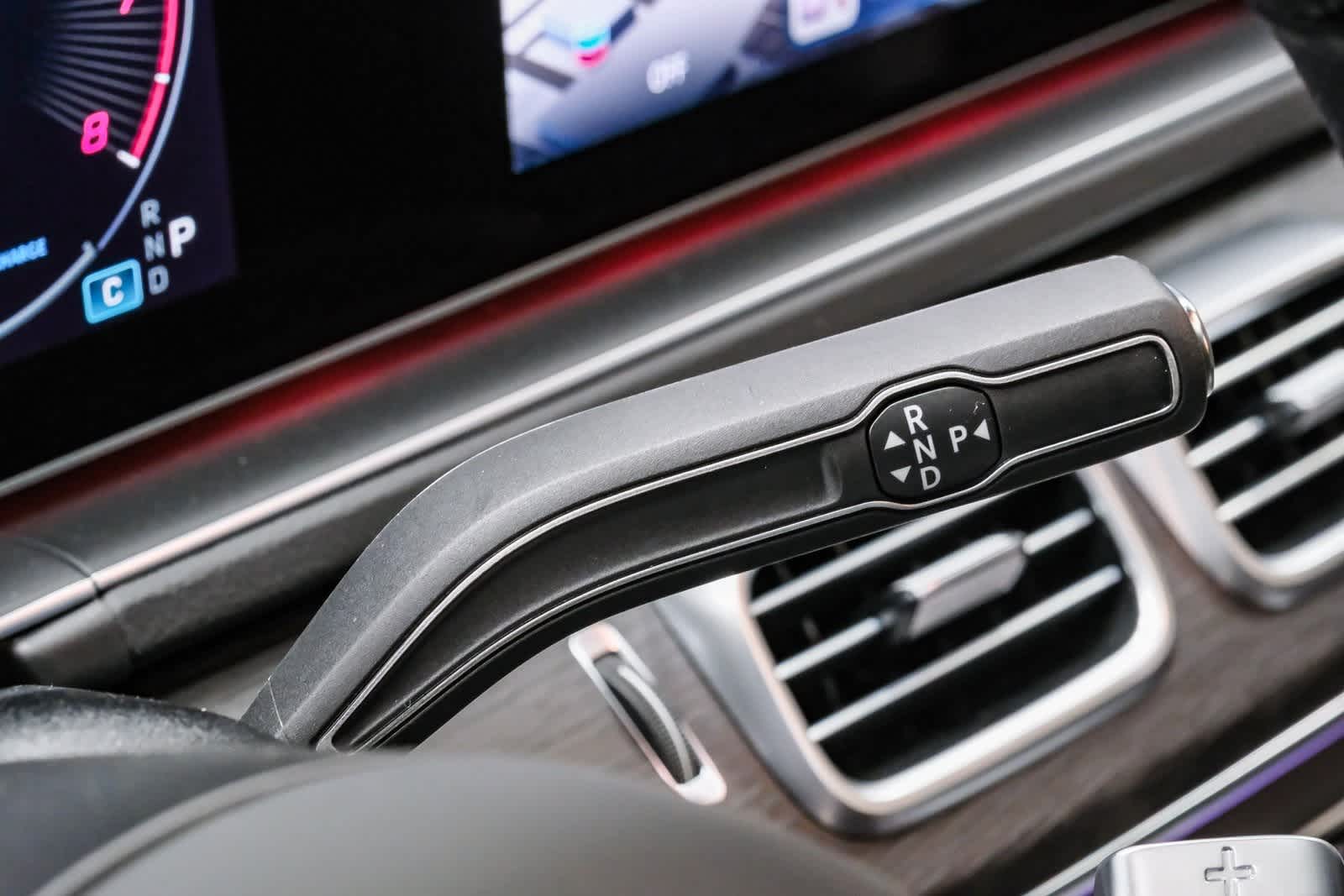 Thumbnail: 2026 Mercedes-Benz GLS - 21