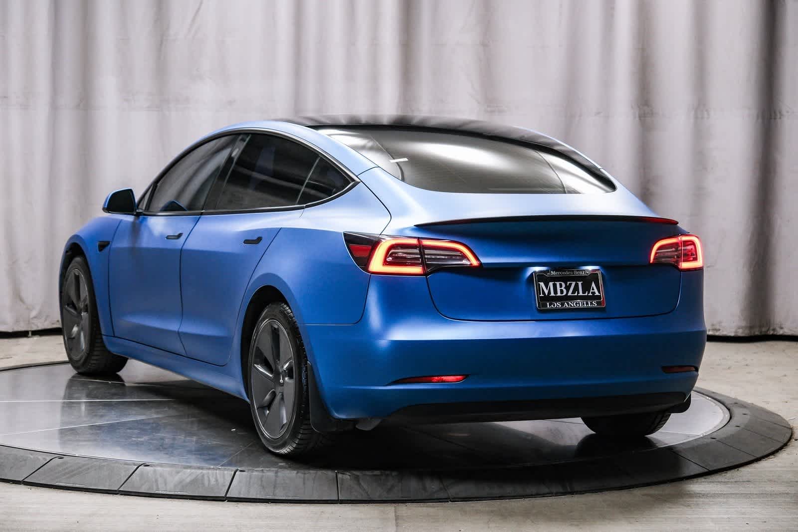 Thumbnail: 2021 Tesla Model 3 - 2