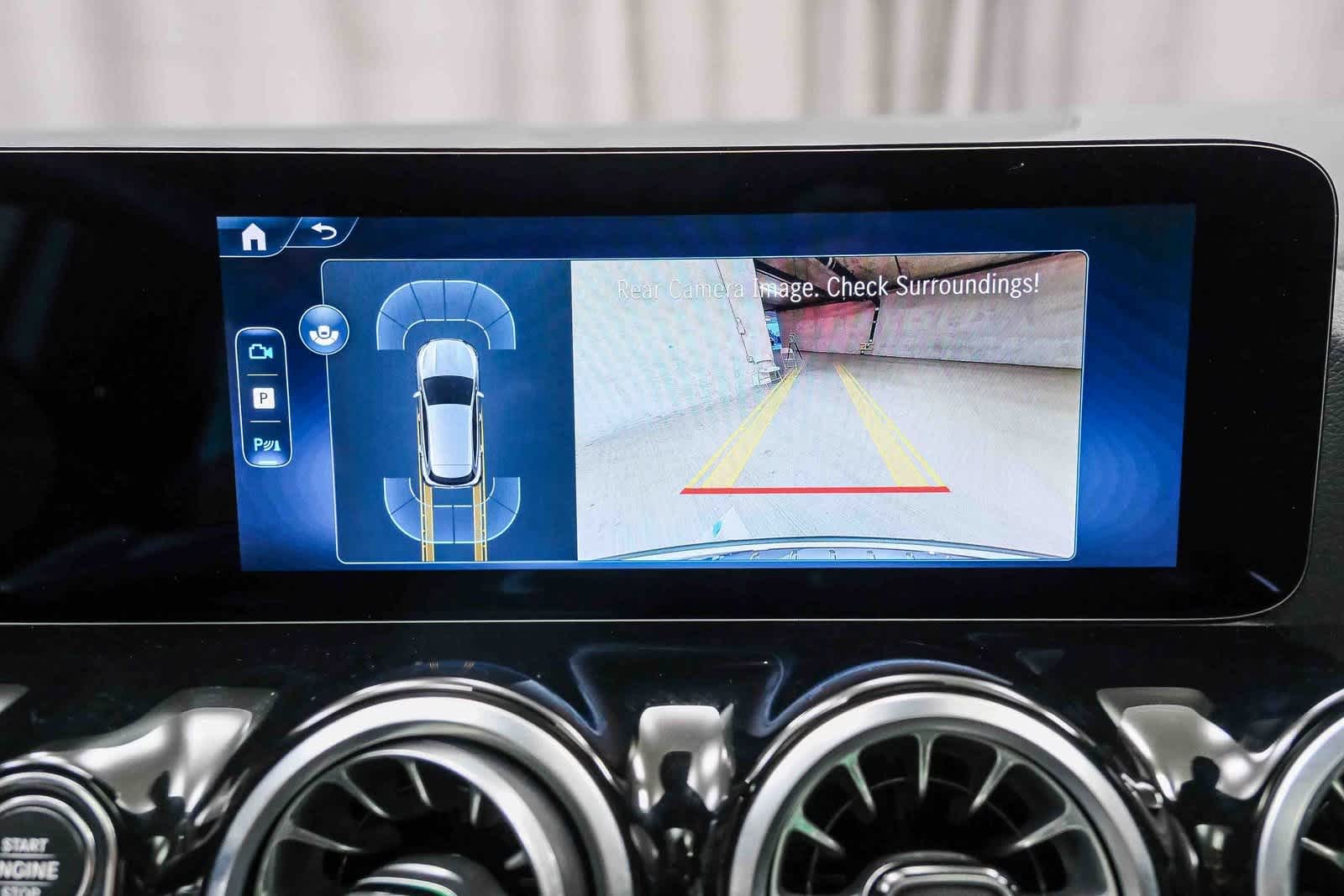 Thumbnail: 2025 Mercedes-Benz GLA - 26