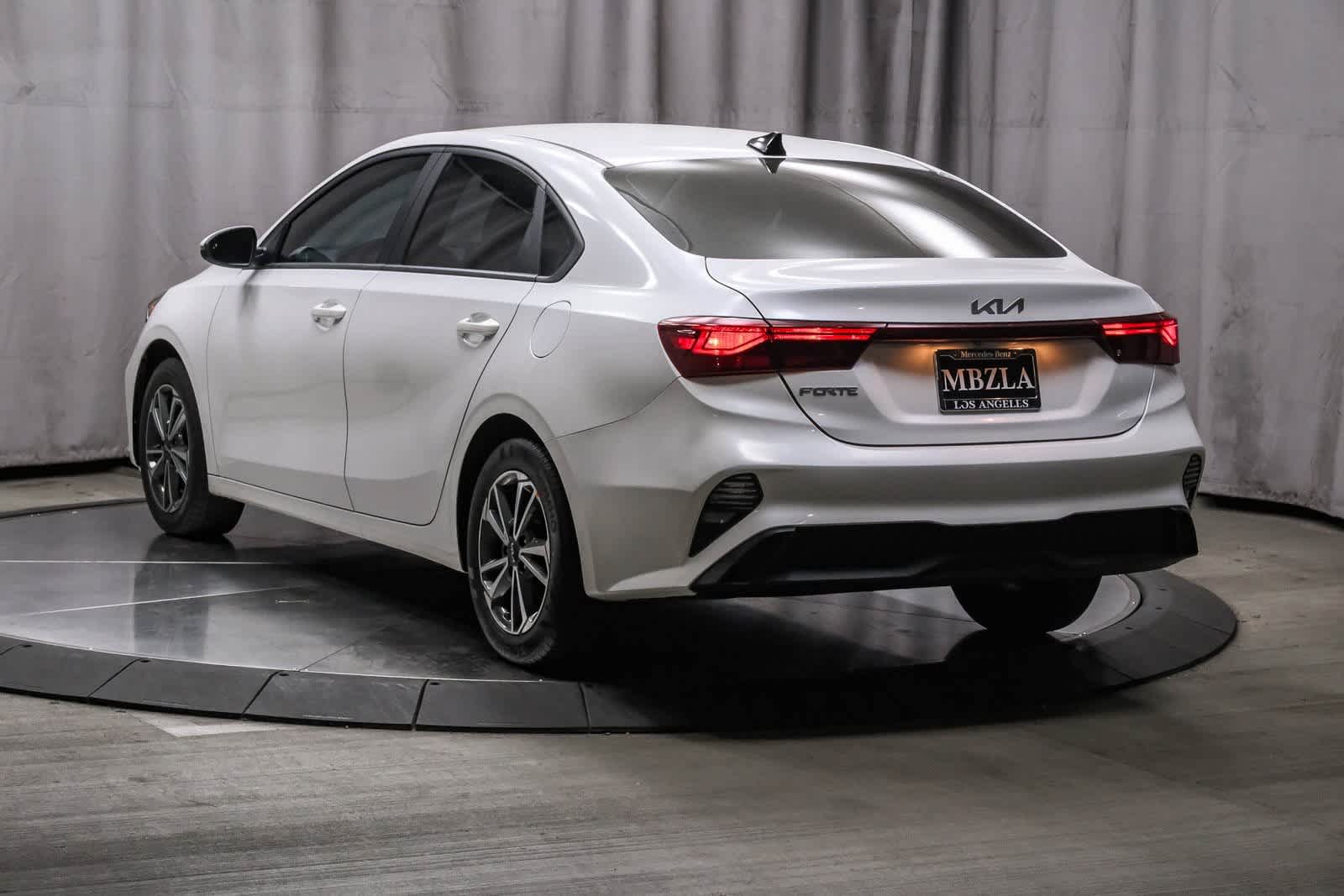 Thumbnail: 2023 Kia Forte - 2