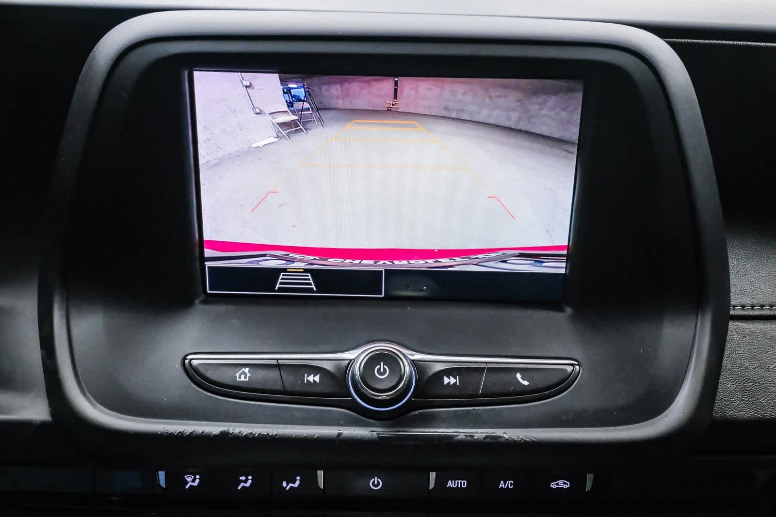 Thumbnail: 2021 Chevrolet Camaro - 22