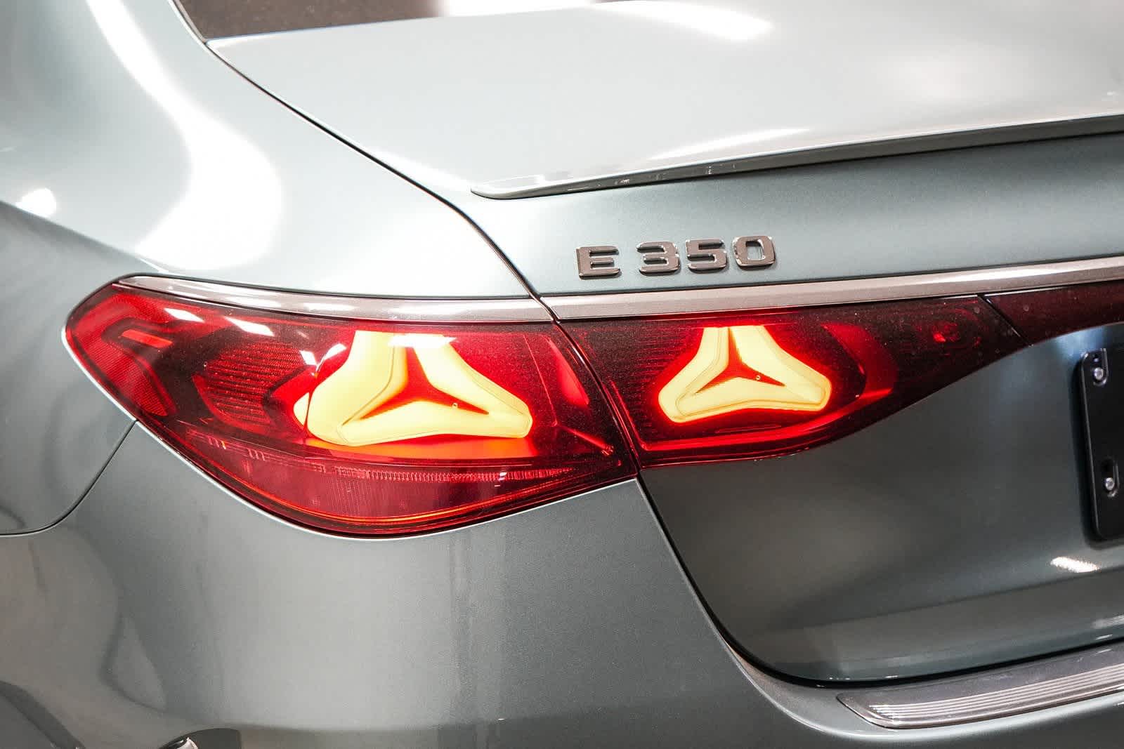 Thumbnail: 2026 Mercedes-Benz E-Class - 9