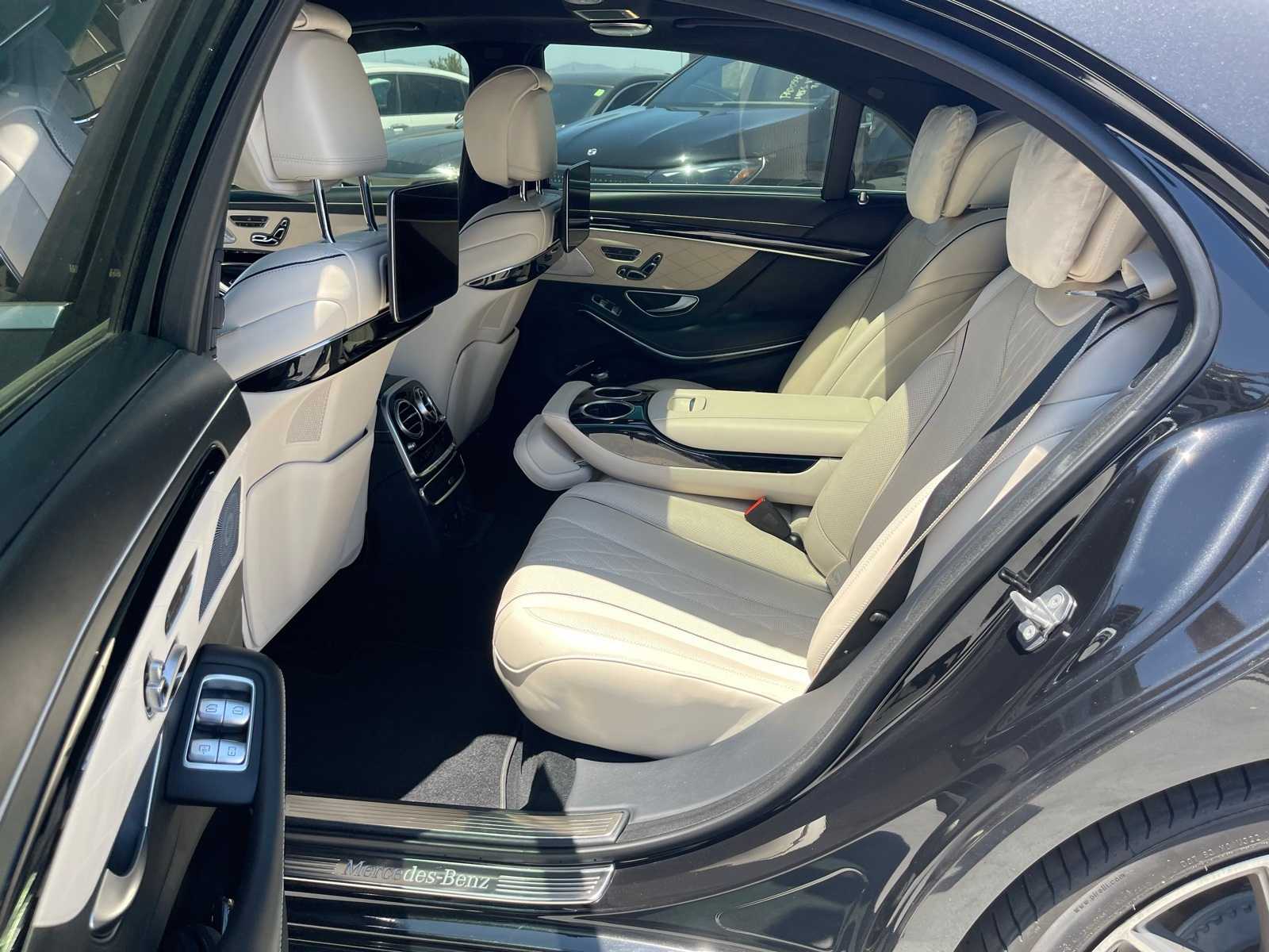 Thumbnail: 2018 Mercedes-Benz S-Class - 6