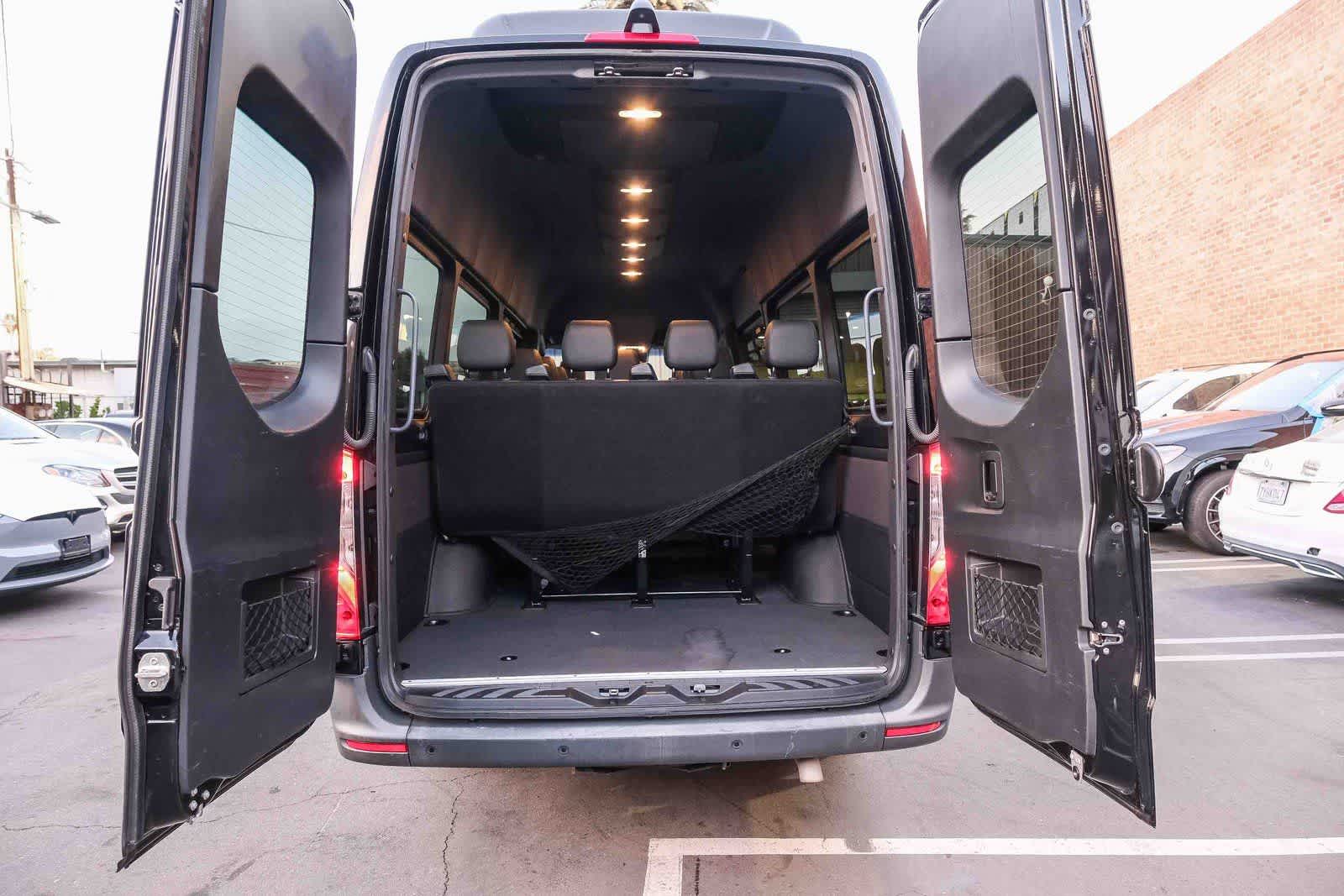 Thumbnail: 2023 Mercedes-Benz Sprinter - 30