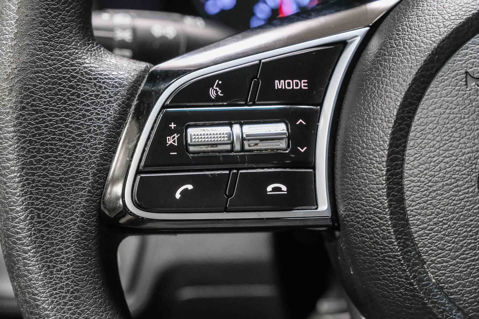 Thumbnail: 2020 Kia Forte - 28