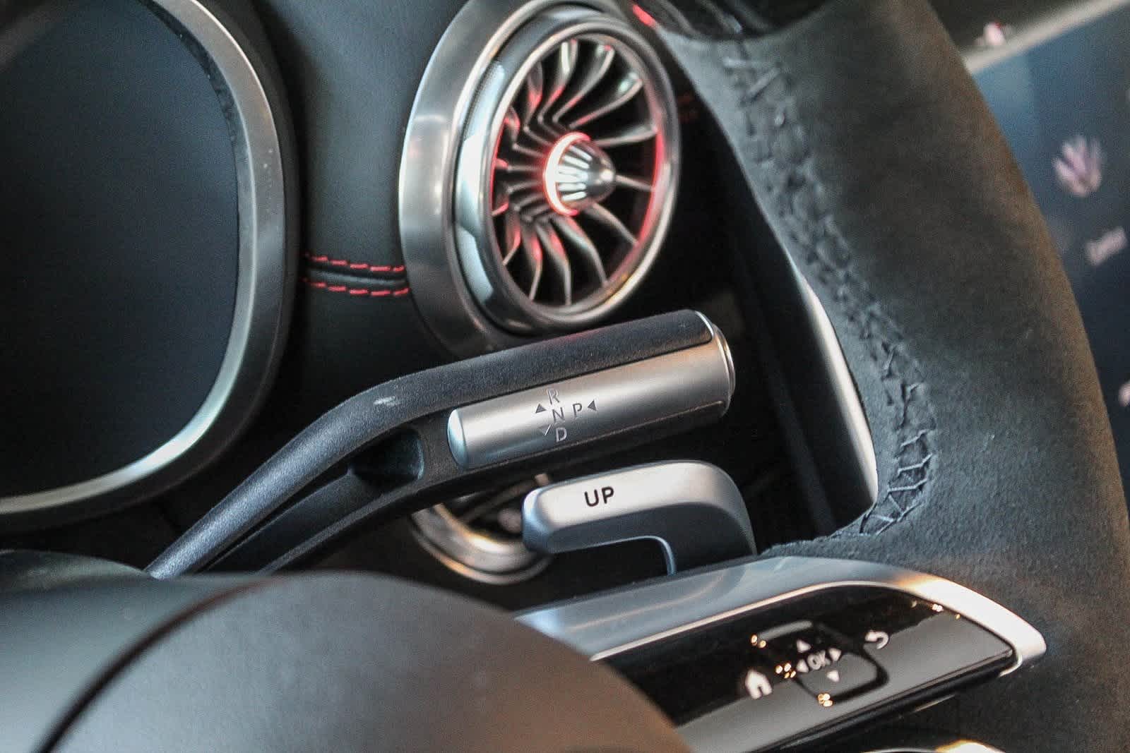 Thumbnail: 2024 Mercedes-Benz SL-Class - 18