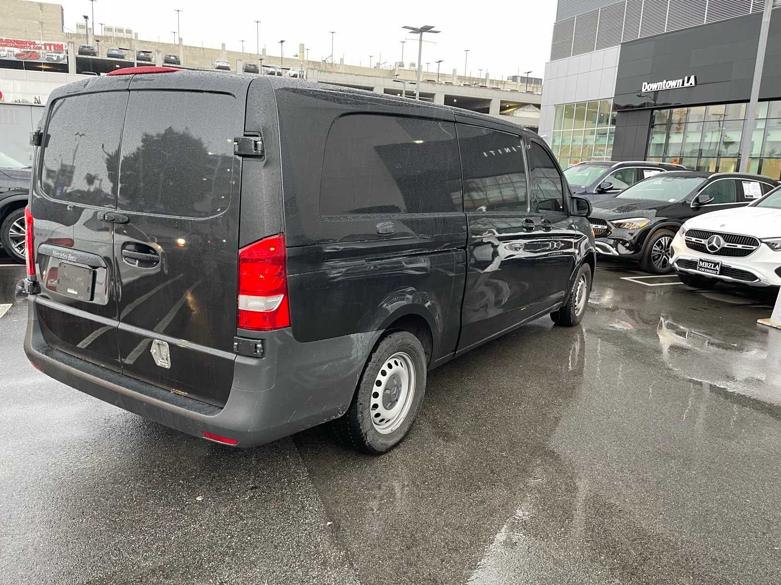 Thumbnail: 2021 Mercedes-Benz Metris - 3