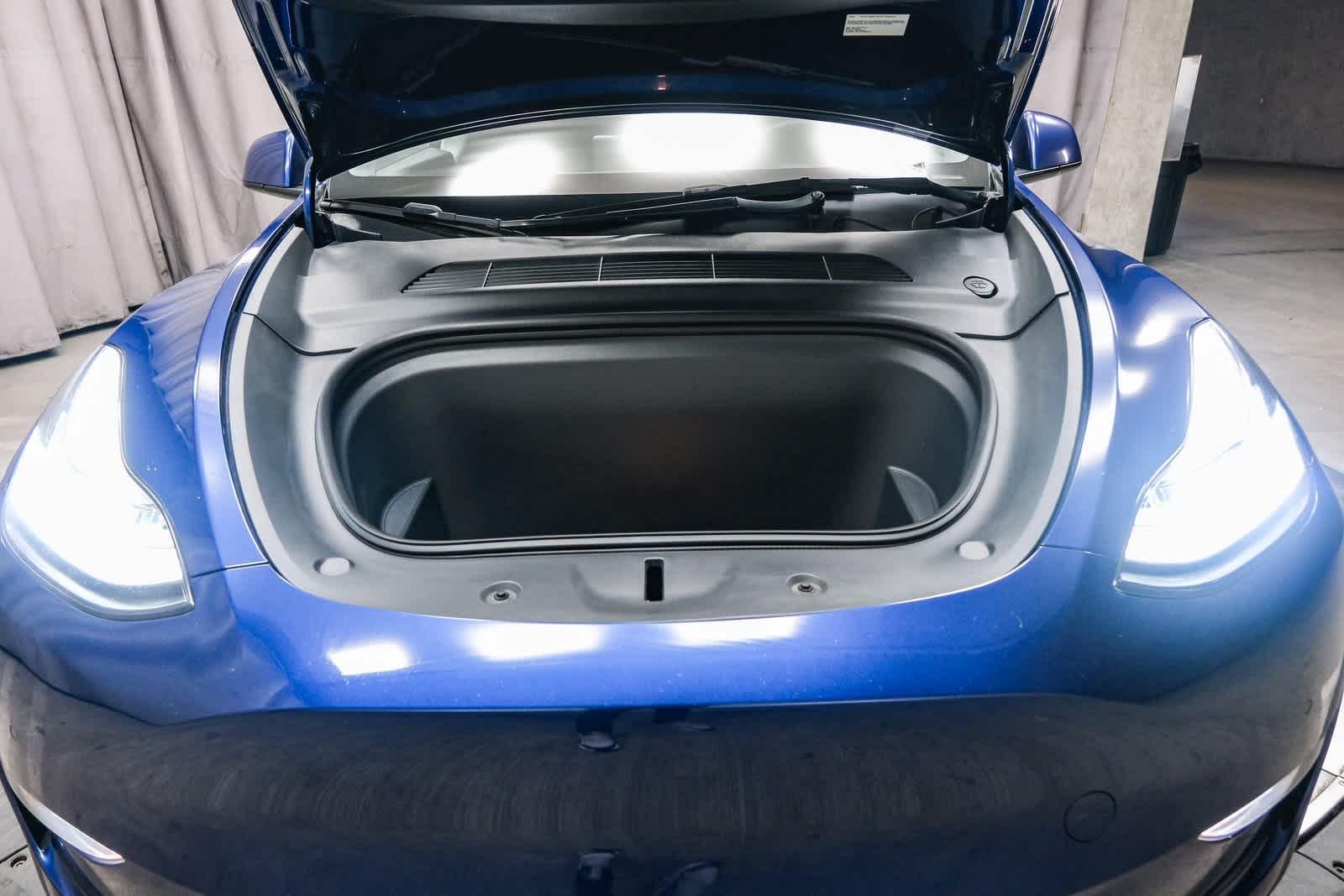 Thumbnail: 2022 Tesla Model Y - 25