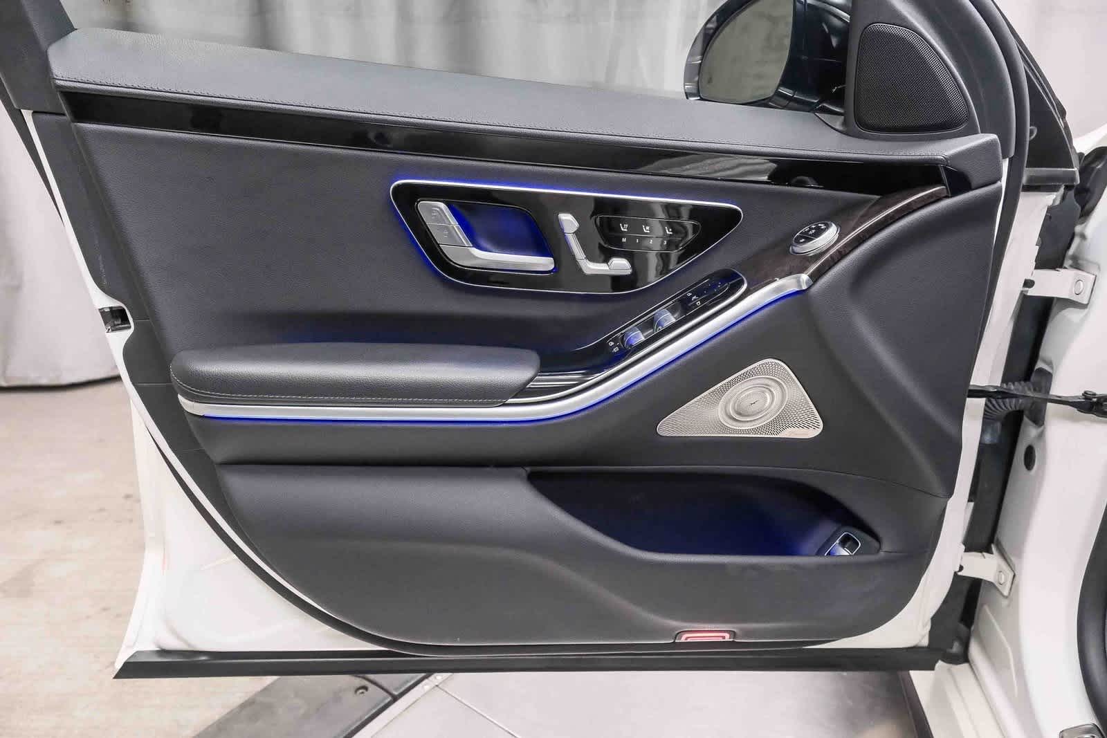 Thumbnail: 2022 Mercedes-Benz S-Class - 20