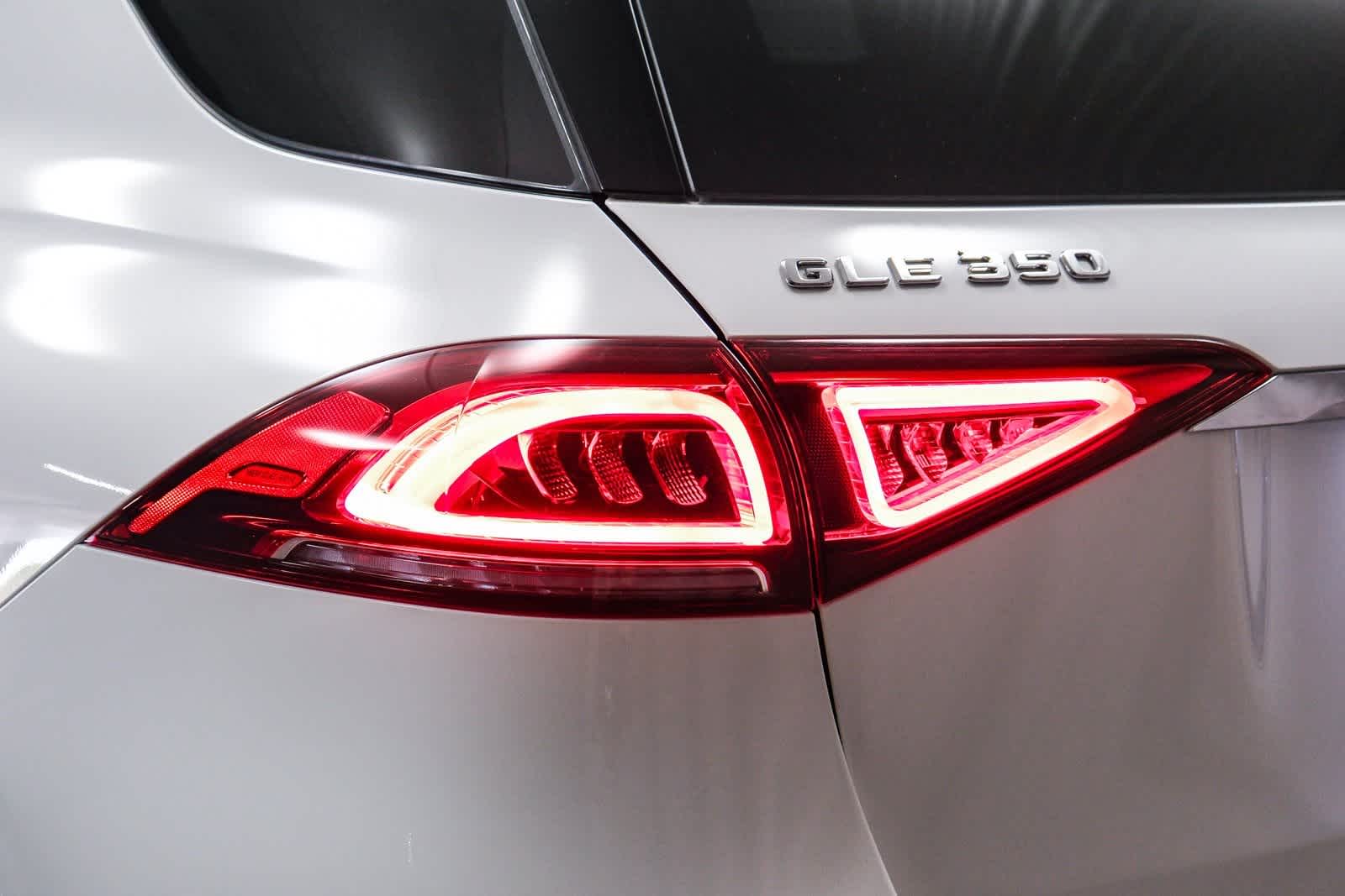 Thumbnail: 2023 Mercedes-Benz GLE - 7