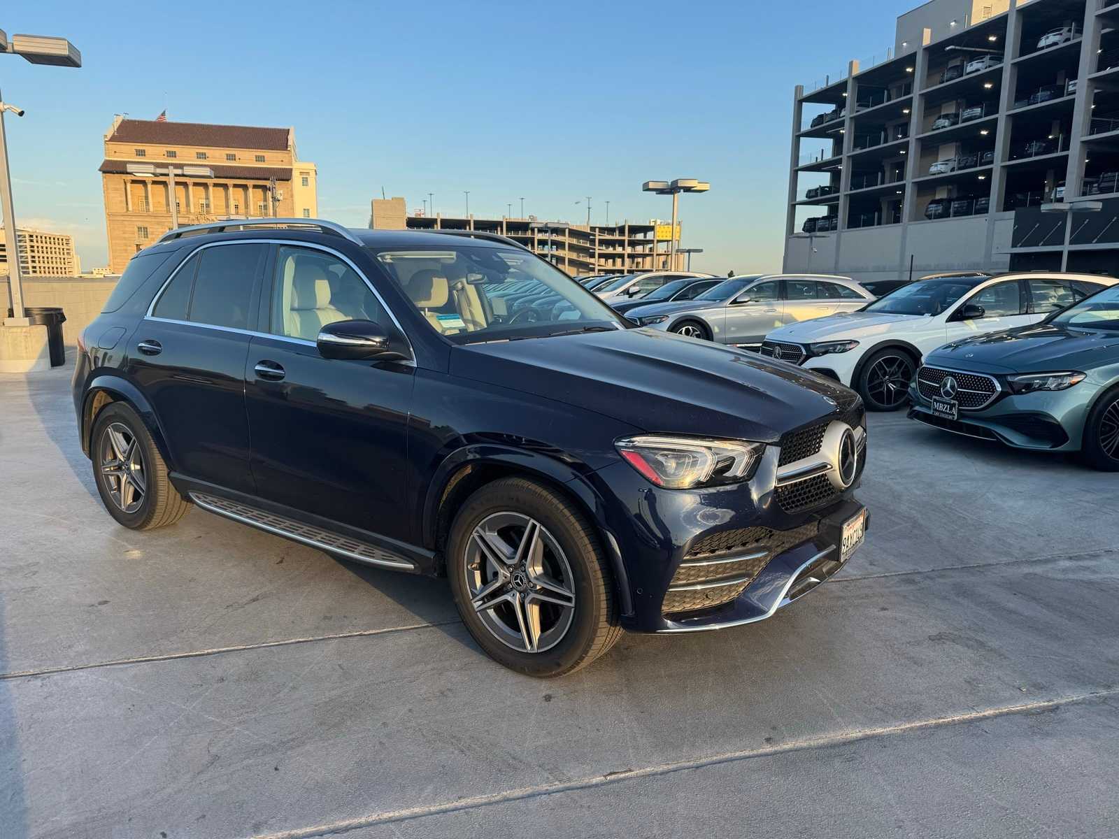 Thumbnail: 2022 Mercedes-Benz GLE - 2