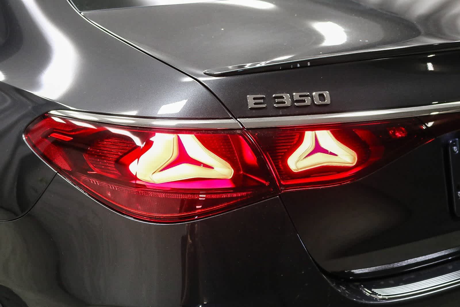 Thumbnail: 2026 Mercedes-Benz E-Class - 9