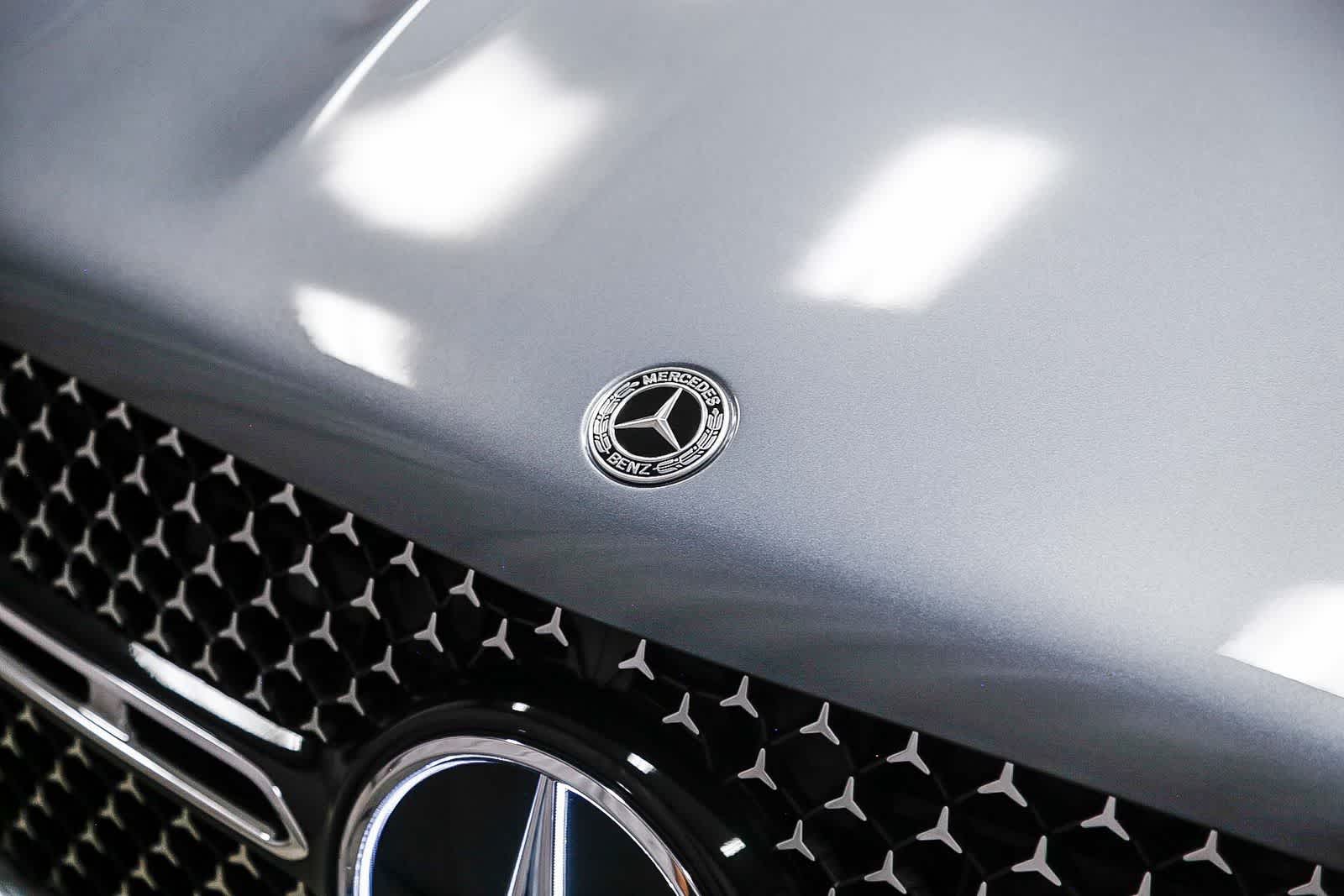 Thumbnail: 2026 Mercedes-Benz GLE - 8