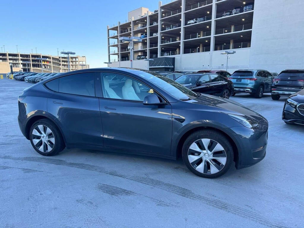 Used 2023 Tesla Model Y Long Range SUV