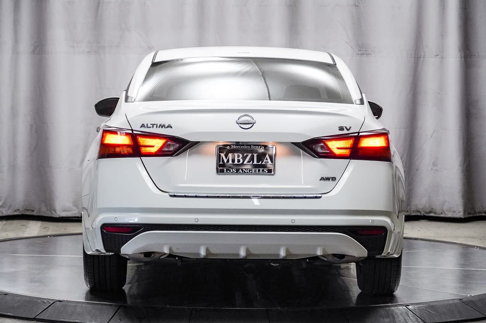 2023 Nissan Altima SV 3