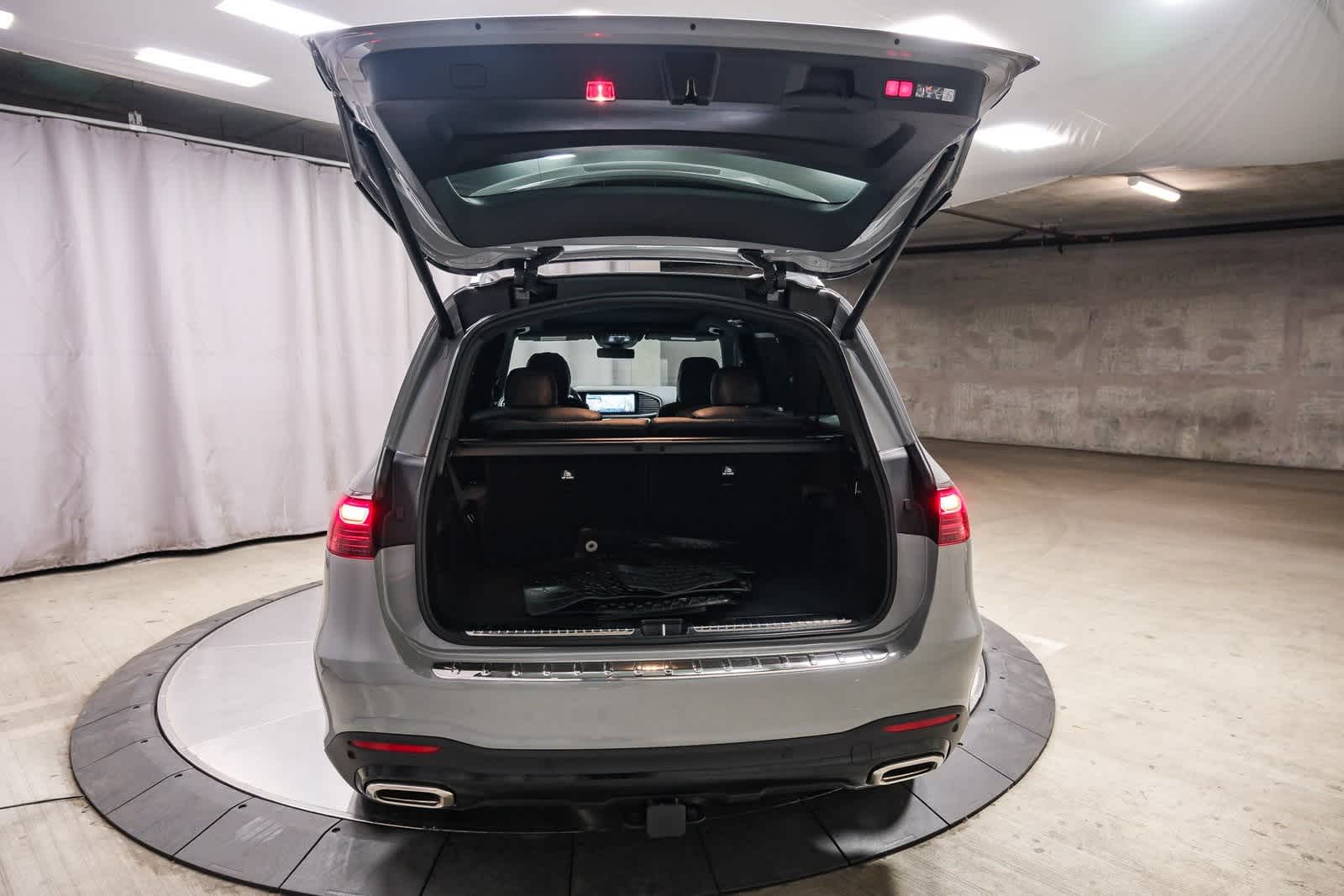 Thumbnail: 2025 Mercedes-Benz GLS - 27