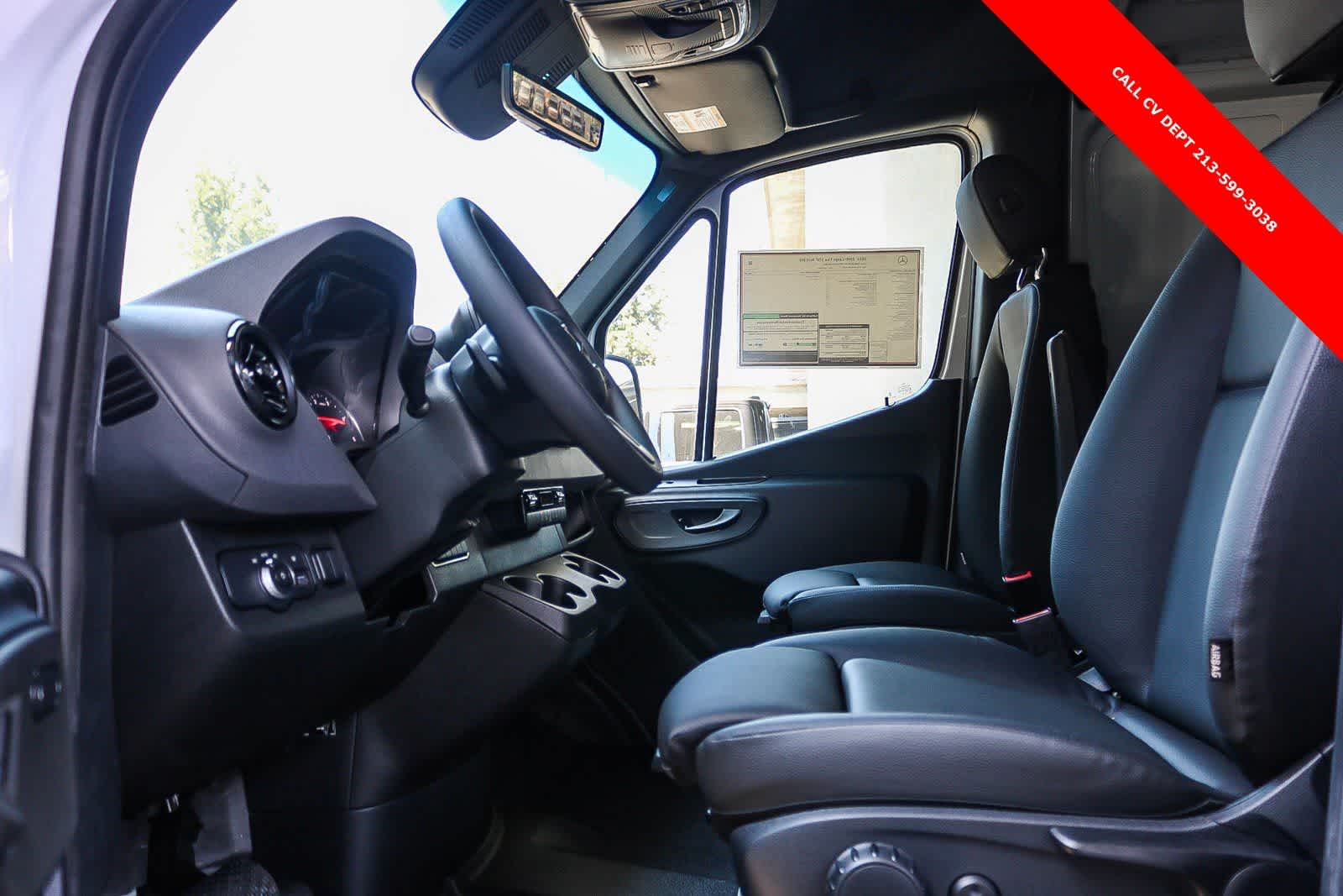 Thumbnail: 2024 Mercedes-Benz Sprinter - 18