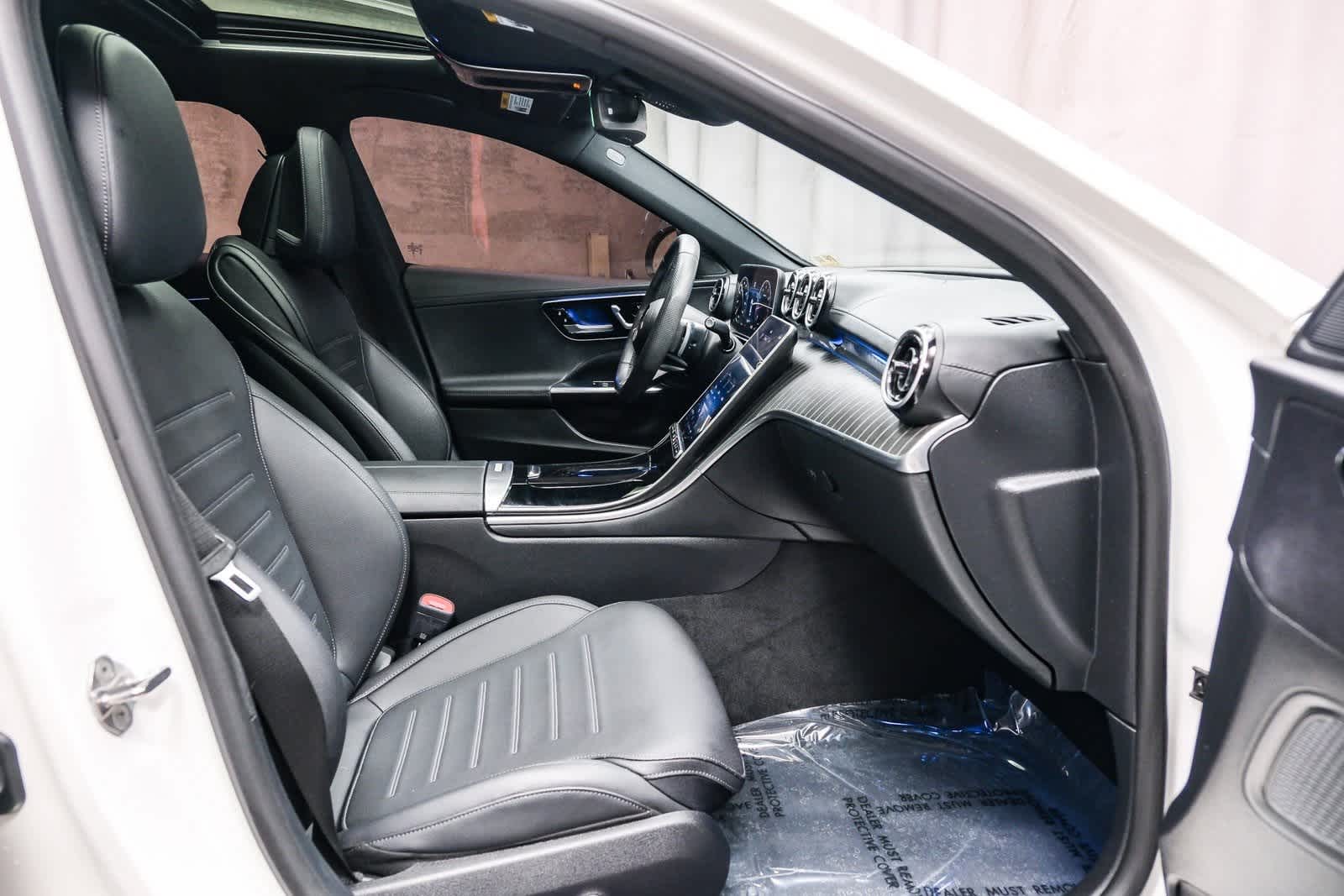 Thumbnail: 2023 Mercedes-Benz C-Class - 16