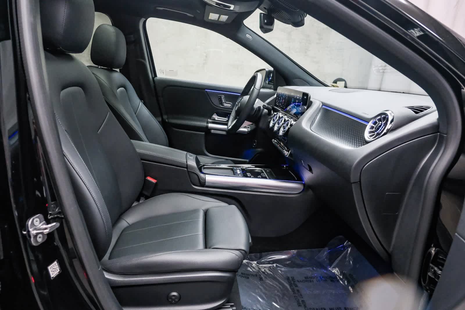 Thumbnail: 2025 Mercedes-Benz GLA - 18