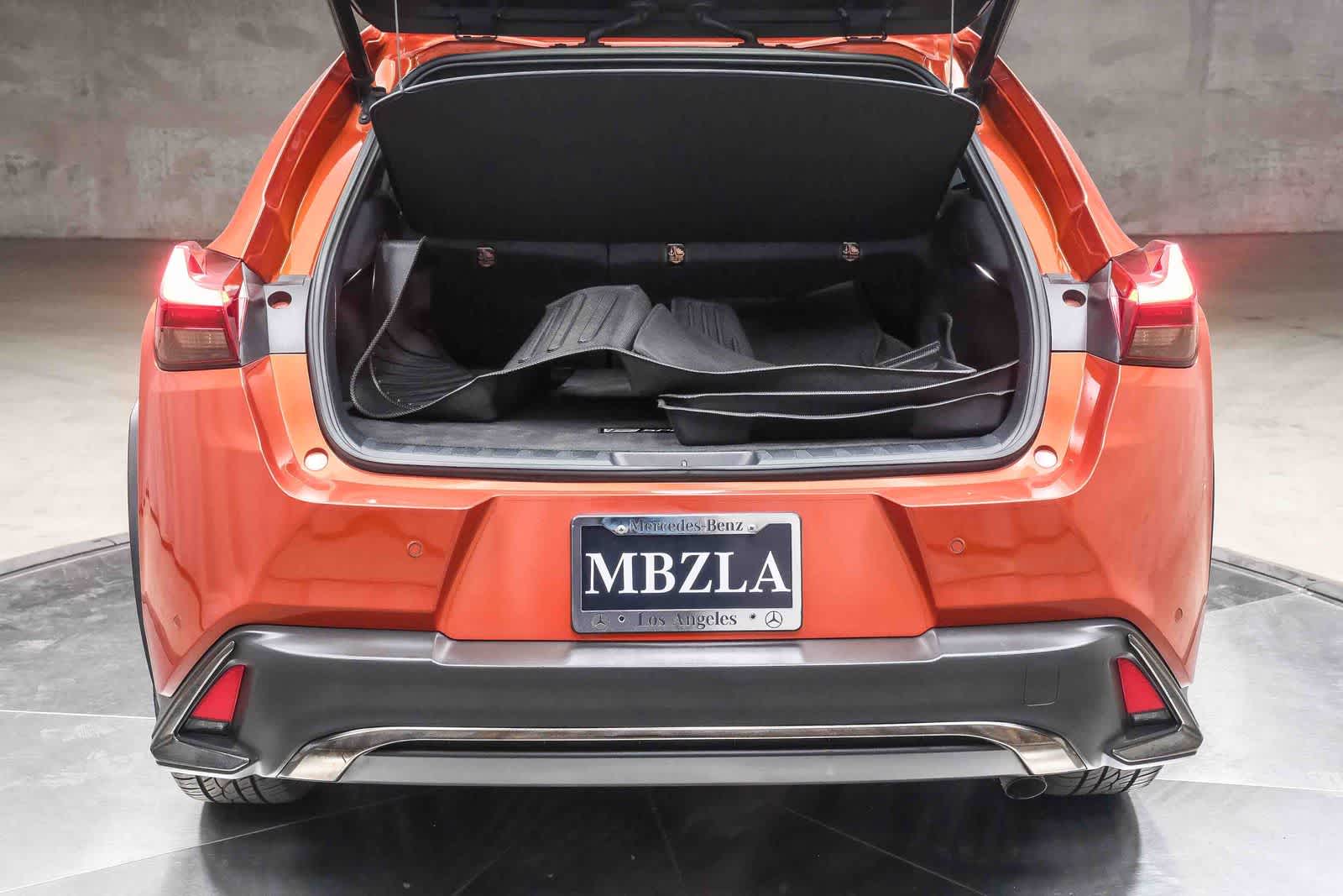 Thumbnail: 2020 Lexus UX - 27