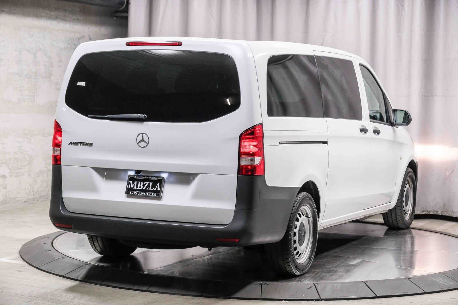 Thumbnail: 2023 Mercedes-Benz Metris - 4